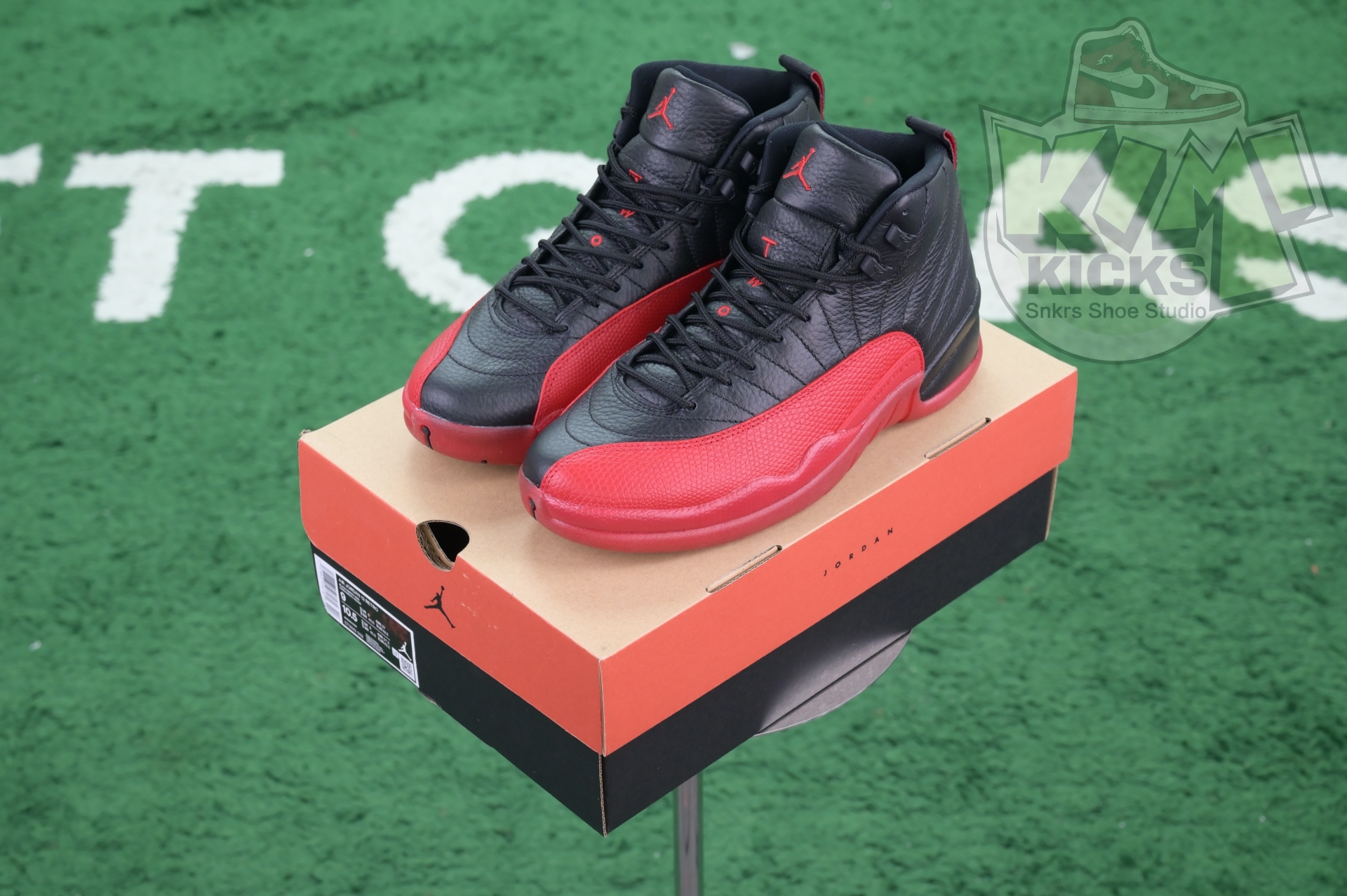 Air Jordan 12 Flu Game 2025