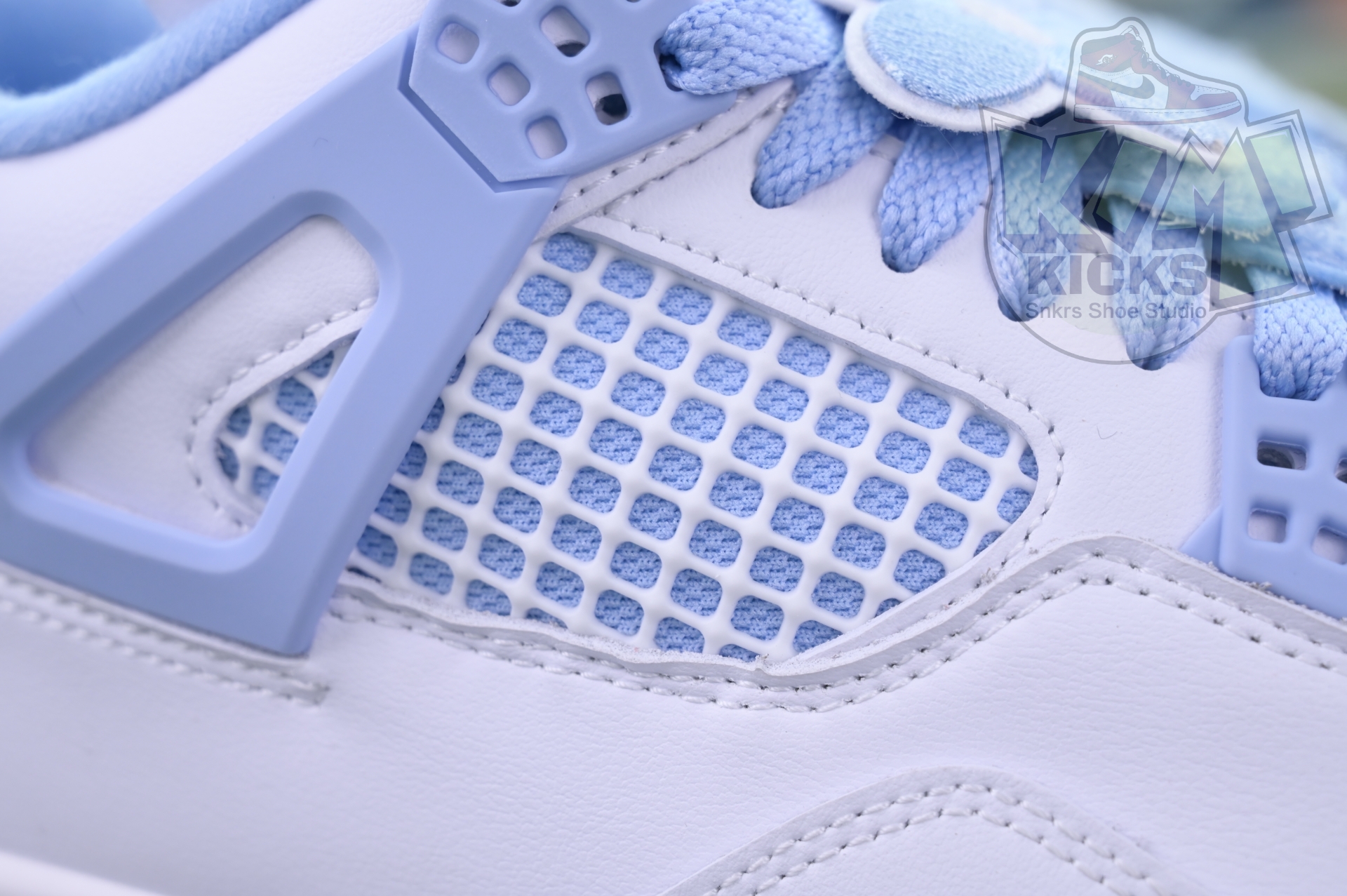 Jordan Air Jordan 4“ALUMINUM”