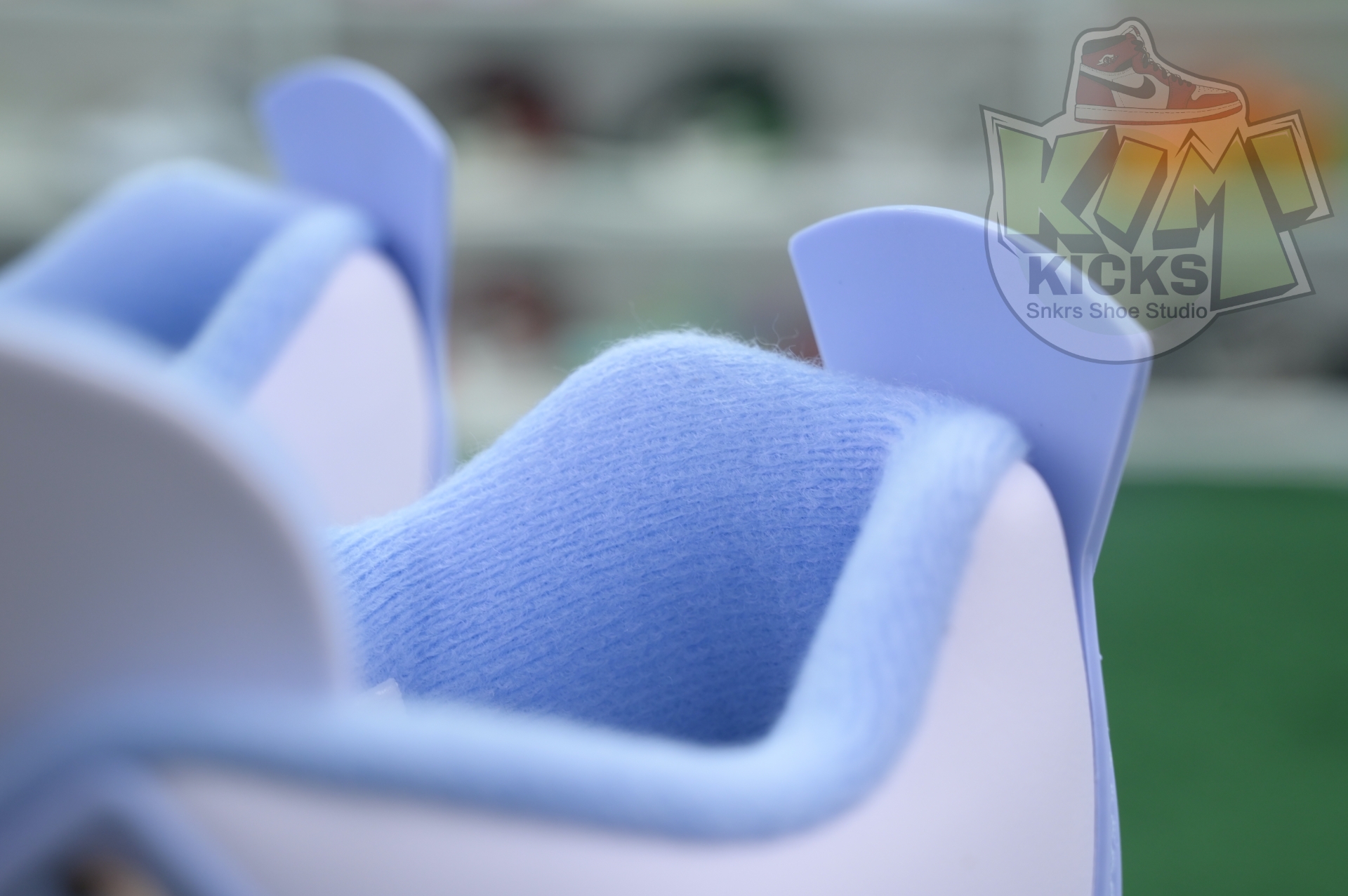 Jordan Air Jordan 4“ALUMINUM”