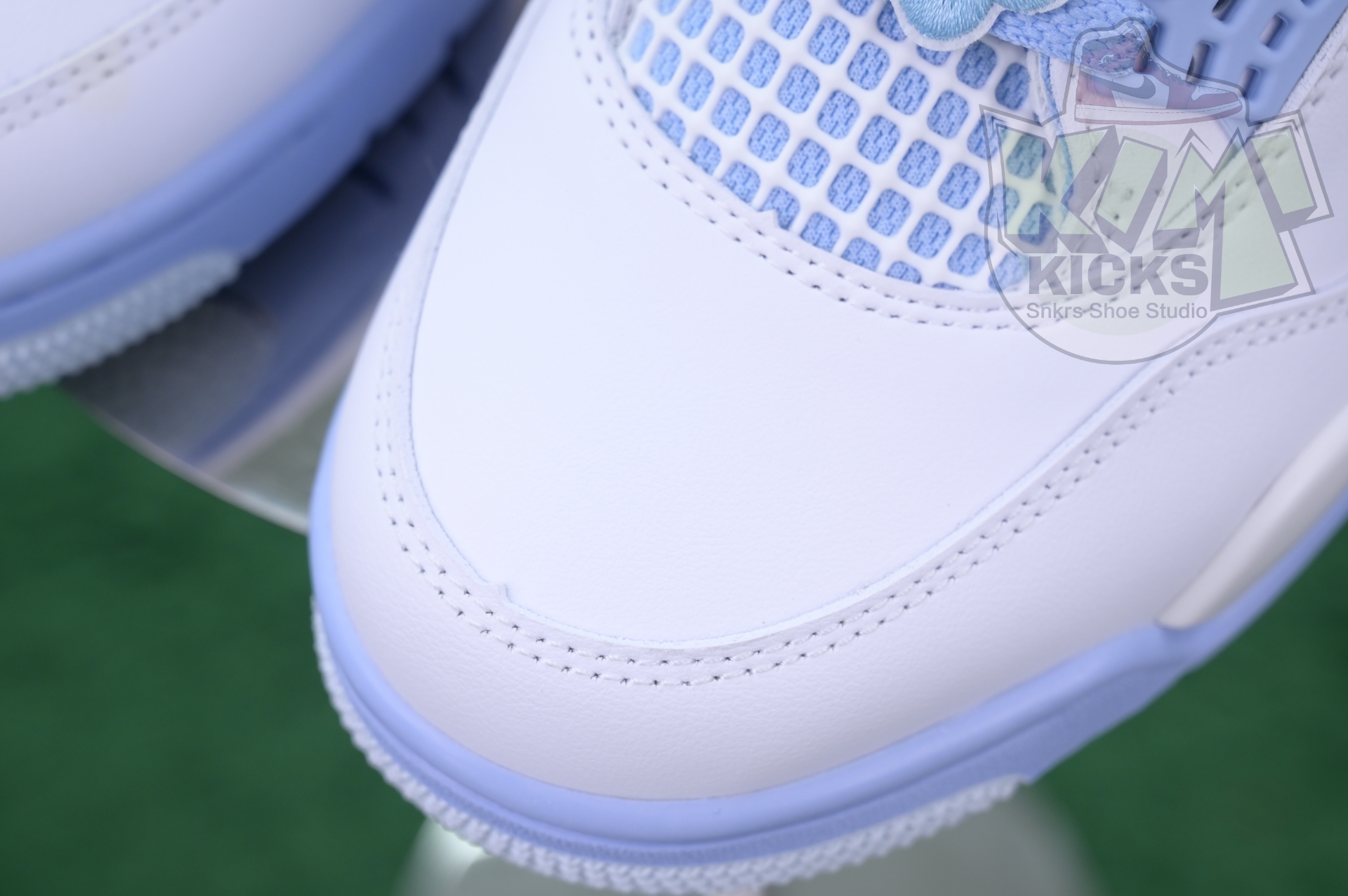 Jordan Air Jordan 4“ALUMINUM”