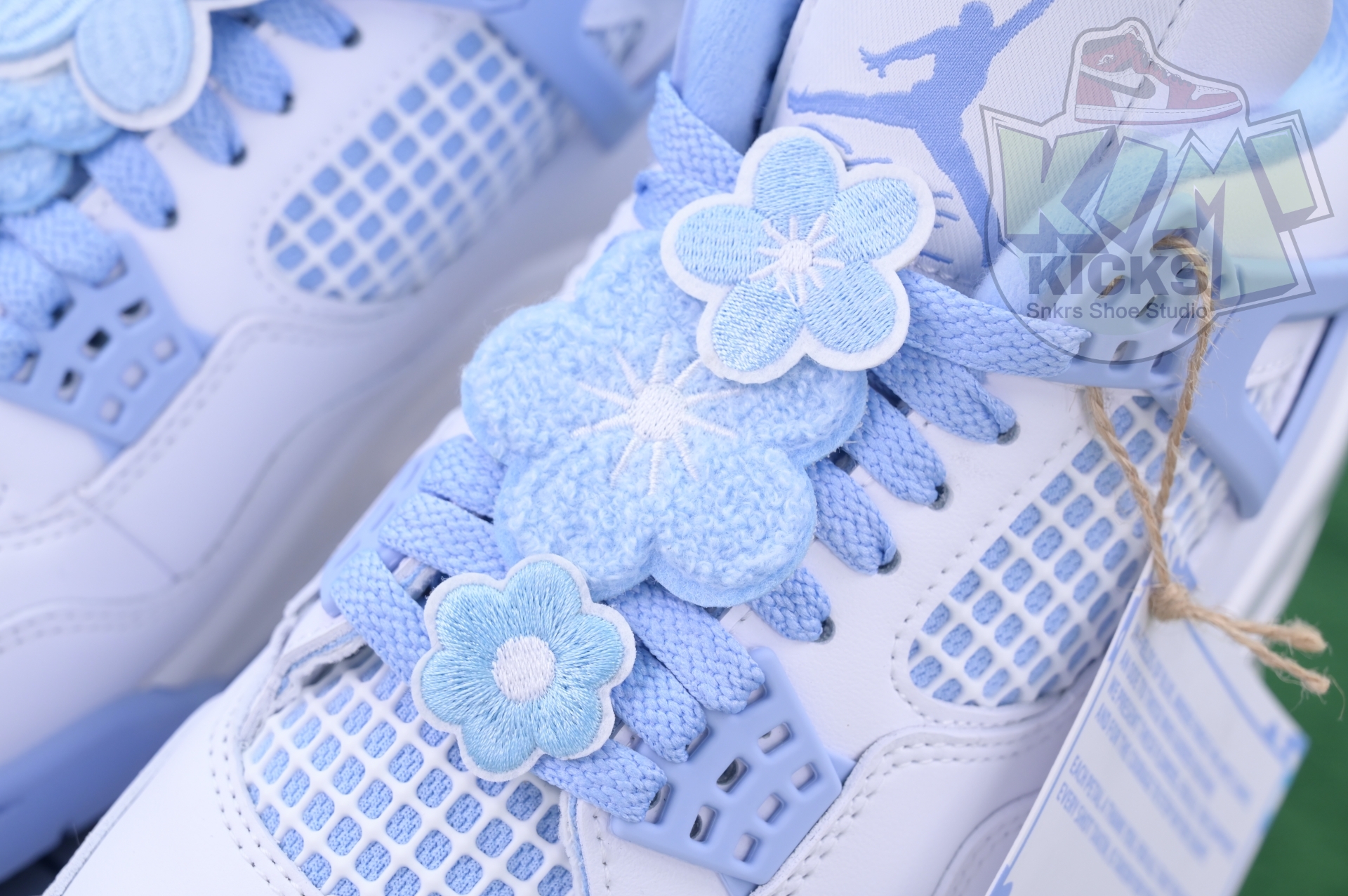 Jordan Air Jordan 4“ALUMINUM”