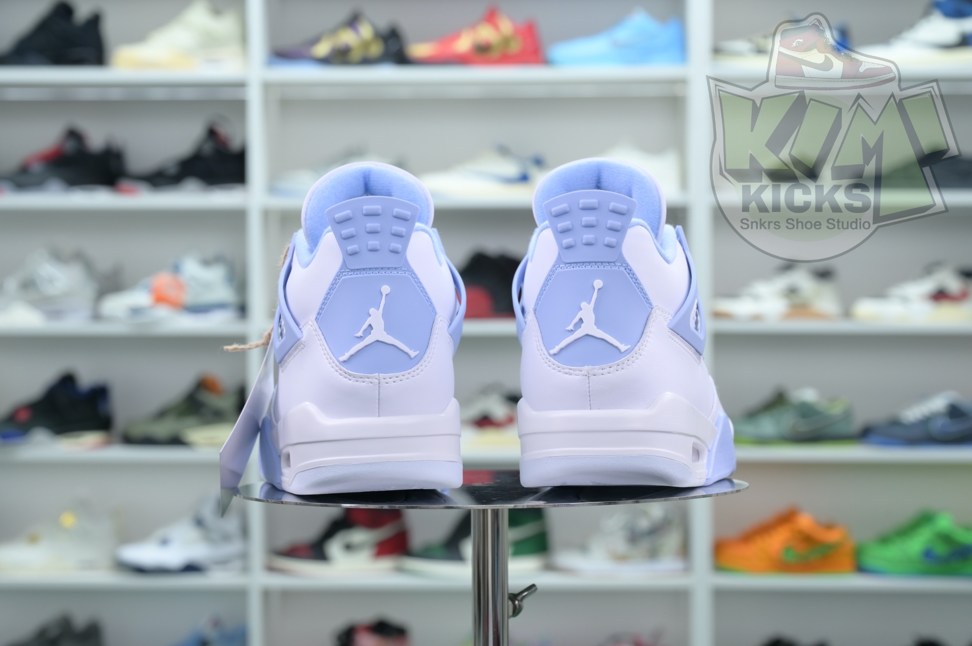 Jordan Air Jordan 4“ALUMINUM”