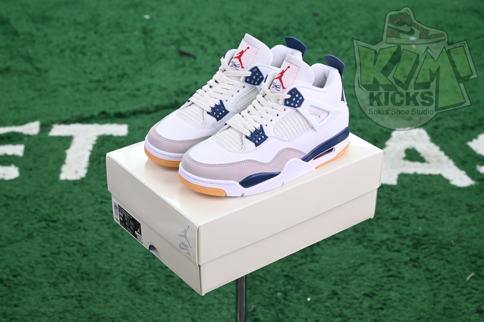 Jordan Air Jordan 4 SB “NAVY”