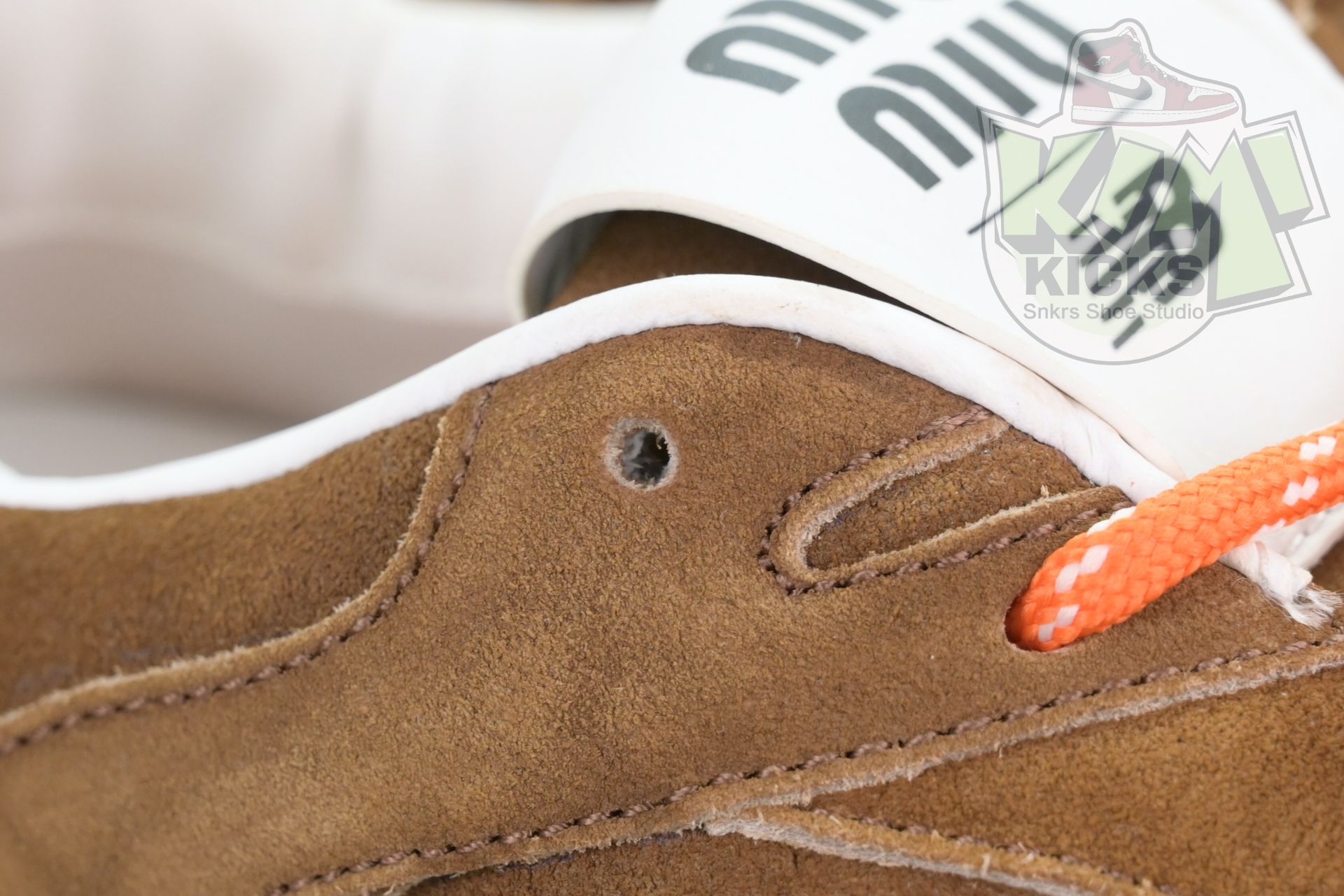 New Balance x MIU MIU NB 530 SL