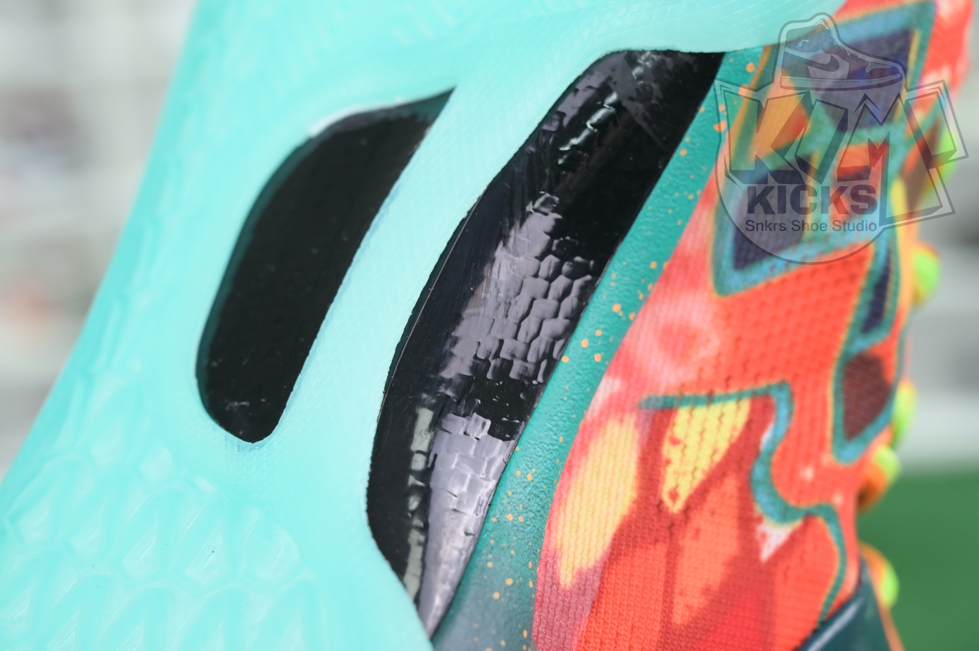 Nike Kobe 8 Protro What The 2025  HM9621-900