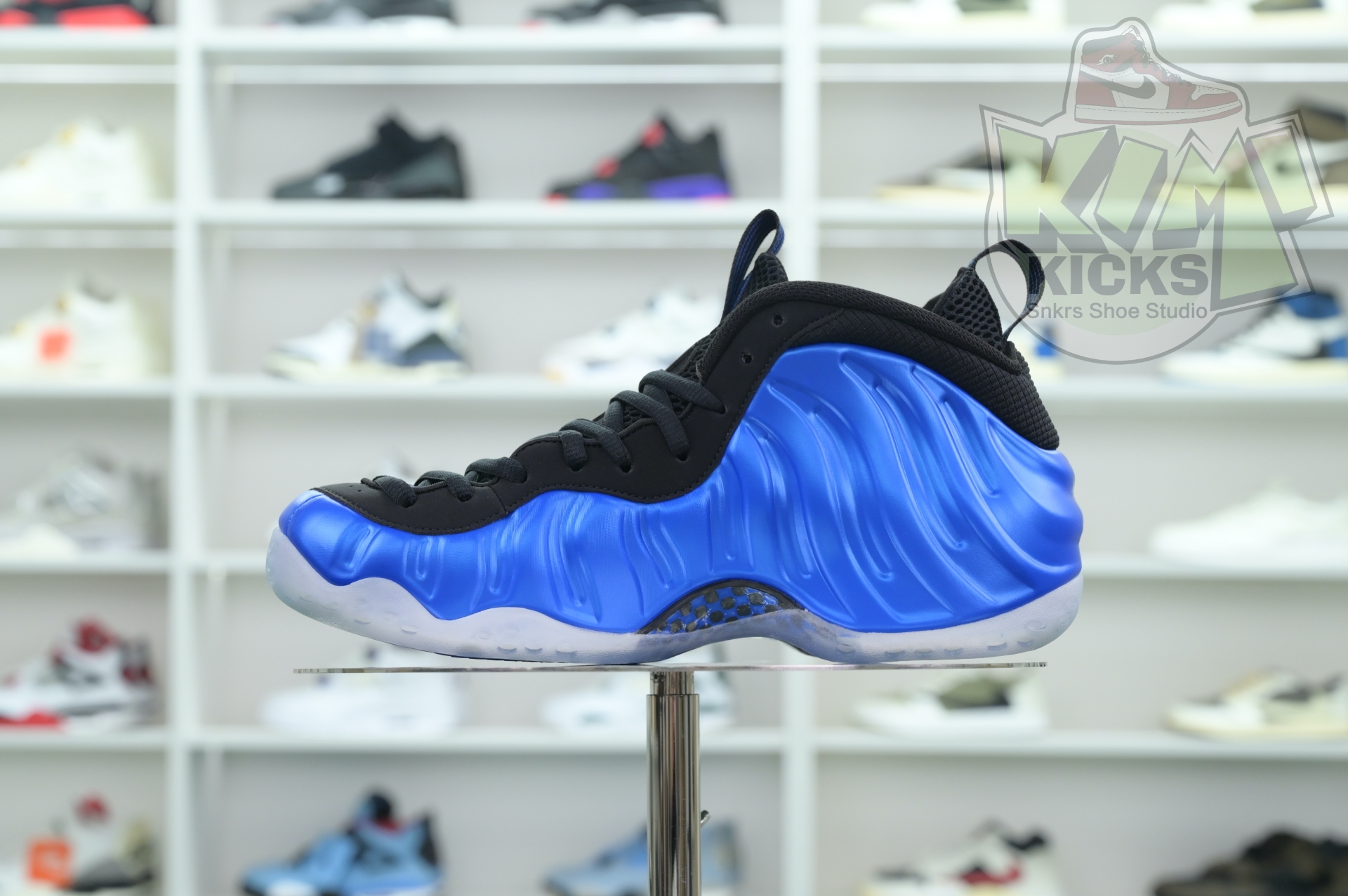 Nike Foamposite One“Dark Neon Royal”