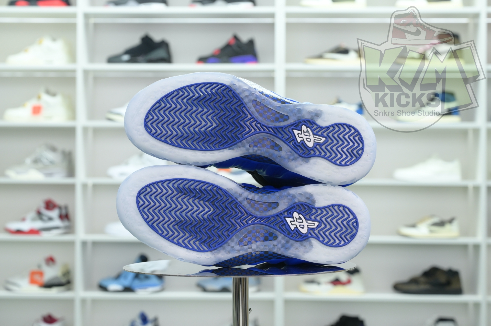 Nike Foamposite One“Dark Neon Royal”