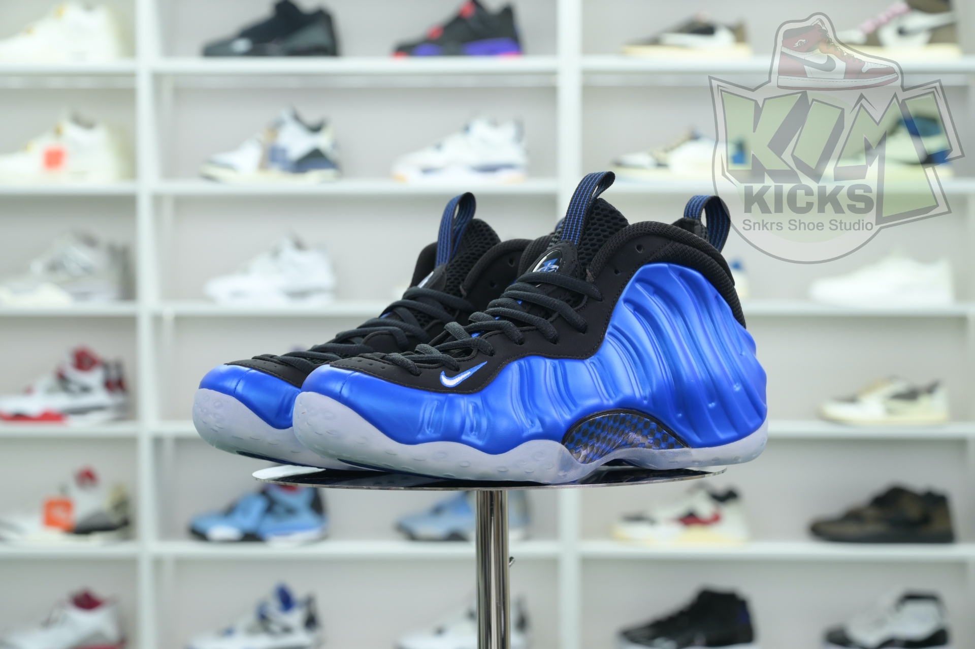Nike Foamposite One“Dark Neon Royal”