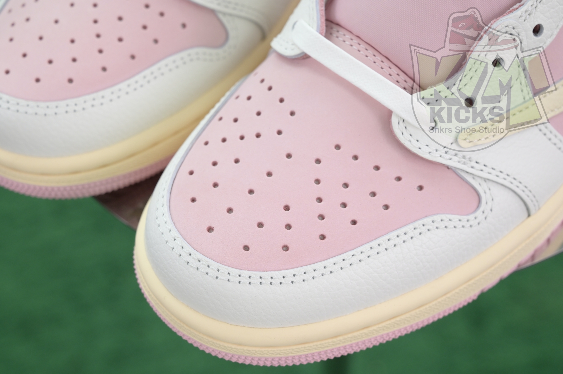 Travis Scott x Jordan Air Jordan 1 Low