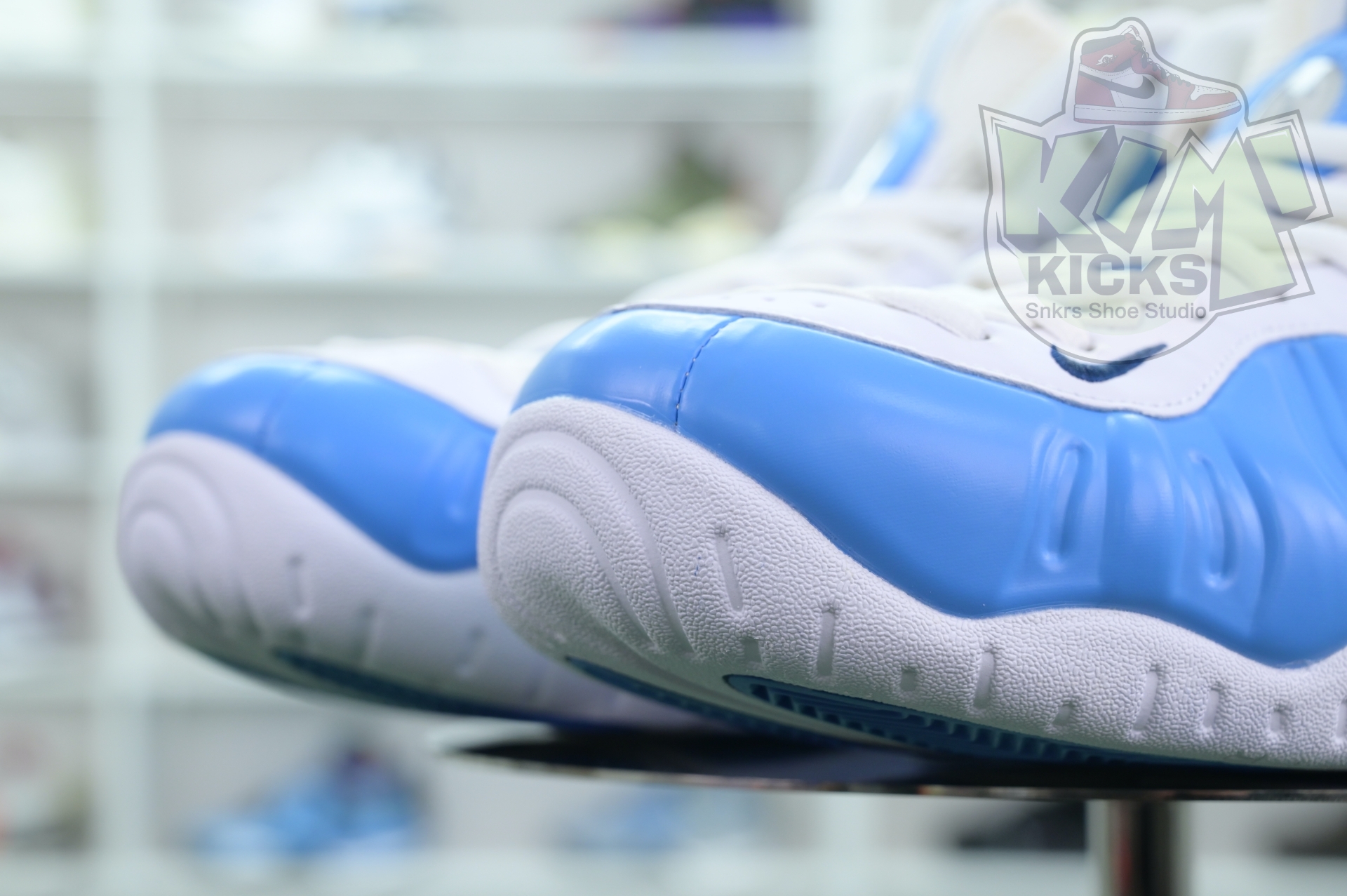 Nike Foamposite Pro University Blue