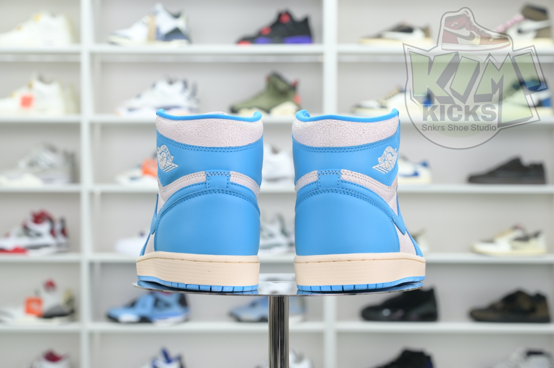 Air Jordan 1 High OG“UNC Reimagined”