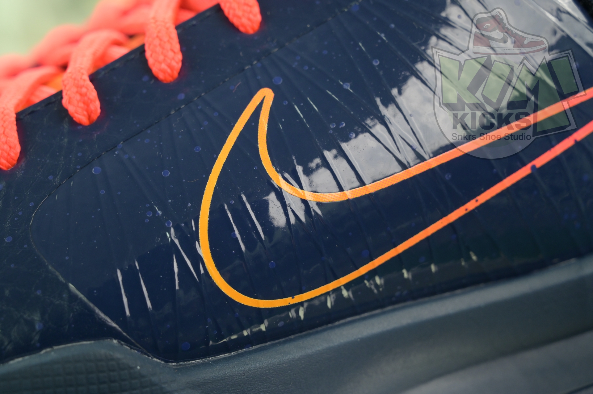 Caitlin Clark x Nike Kobe 5 Protro“Indiana Fever