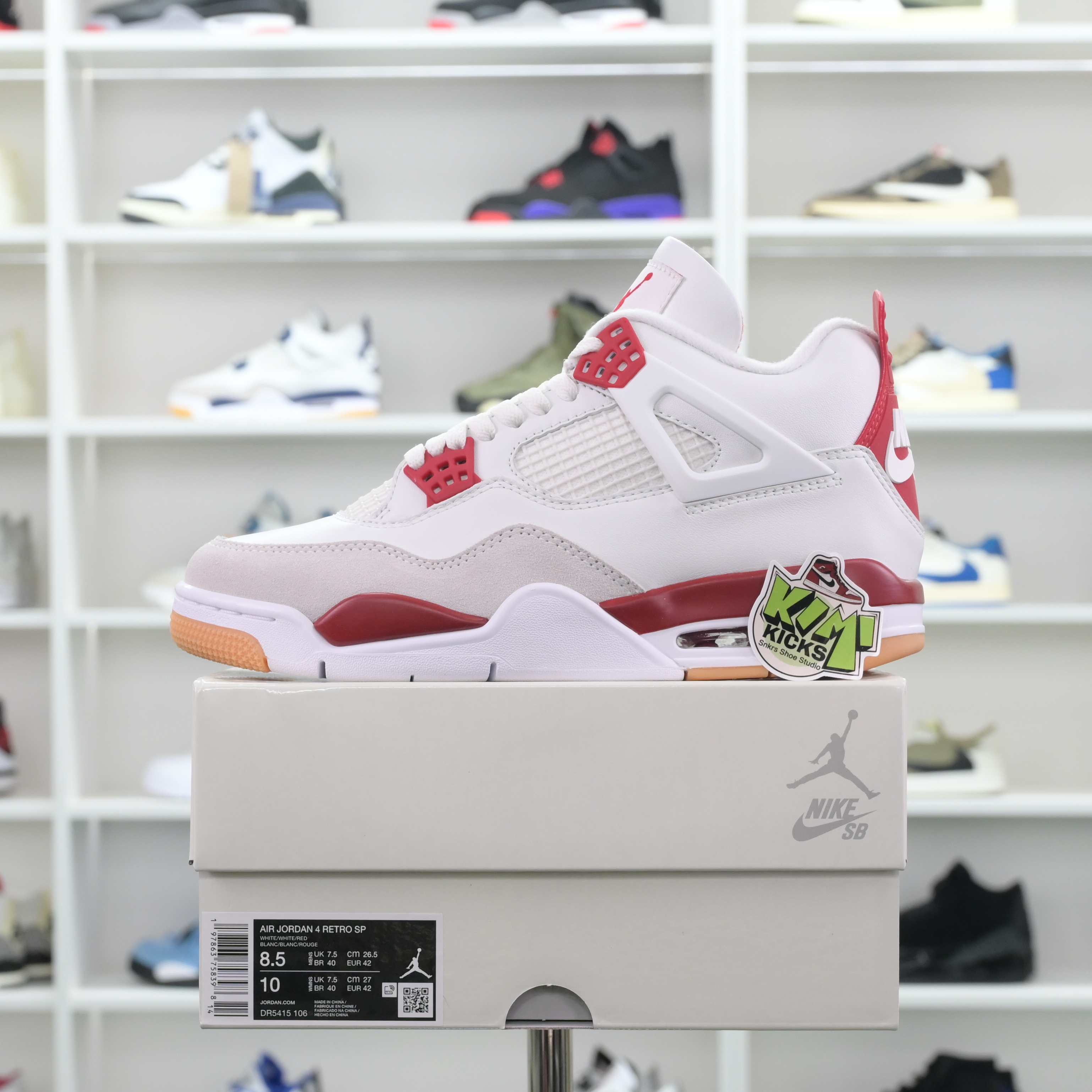 Nike SB x Jordan Air Jordan4“Varsity Red”