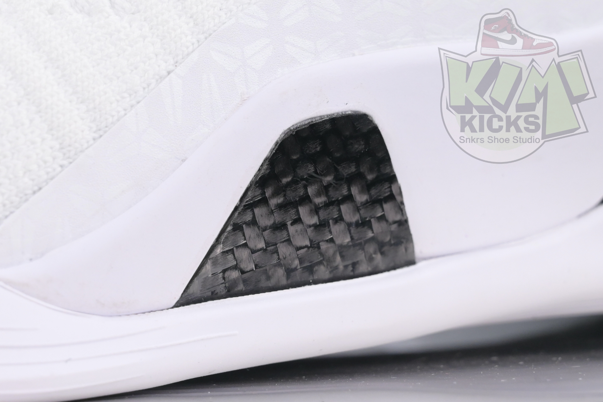 Nike Kobe 9 Elite High Protro 