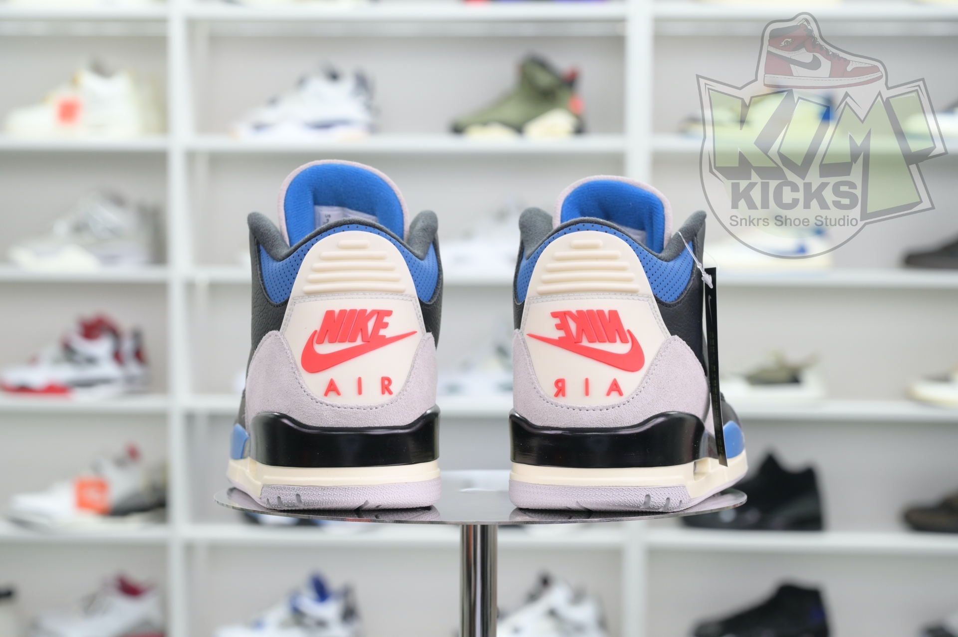 Jordan Air Jordan 3 Retro 