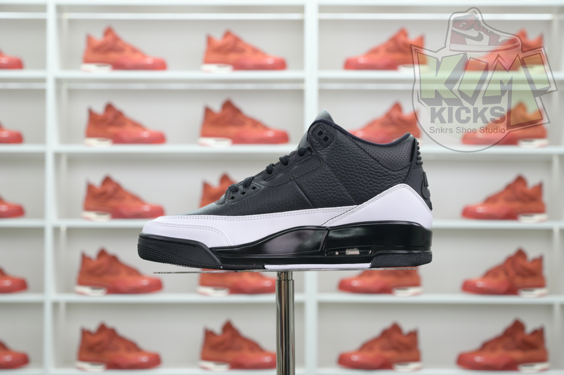 Fragment Design x Jordan Air Jordan 3“Black/ White”  DA3595-001