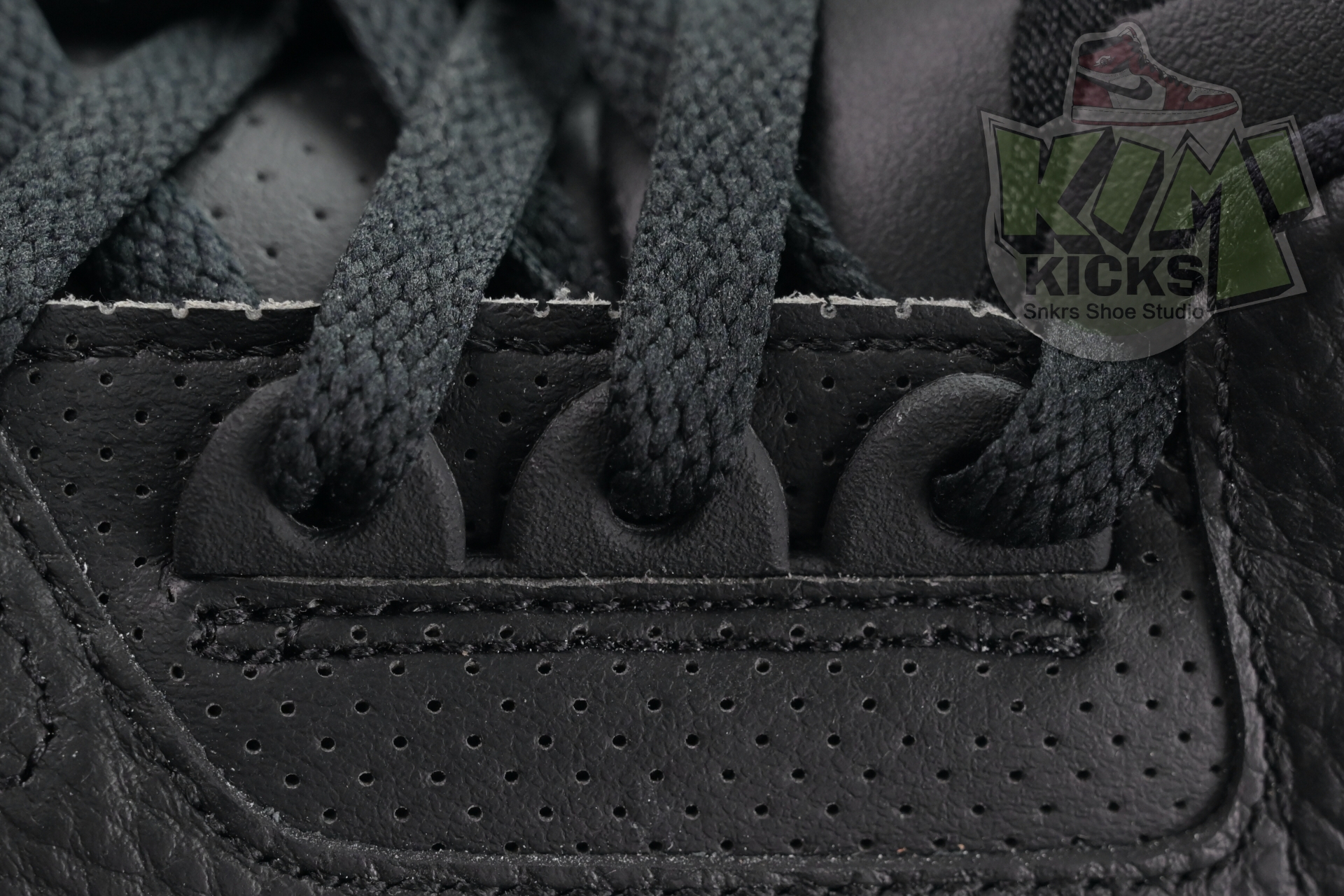 Fragment Design x Jordan Air Jordan 3“Black/ White”  DA3595-001