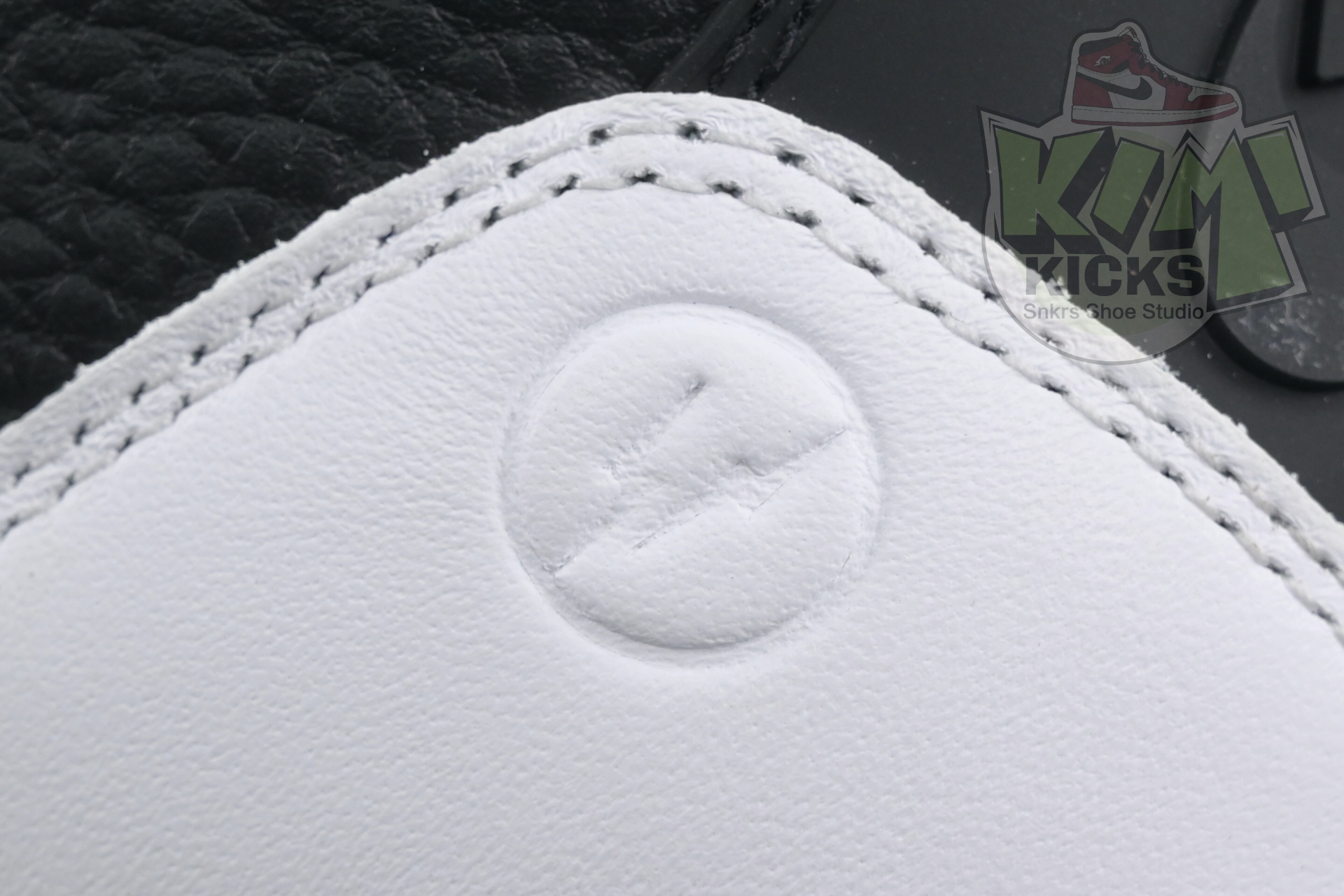 Fragment Design x Jordan Air Jordan 3“Black/ White”  DA3595-001
