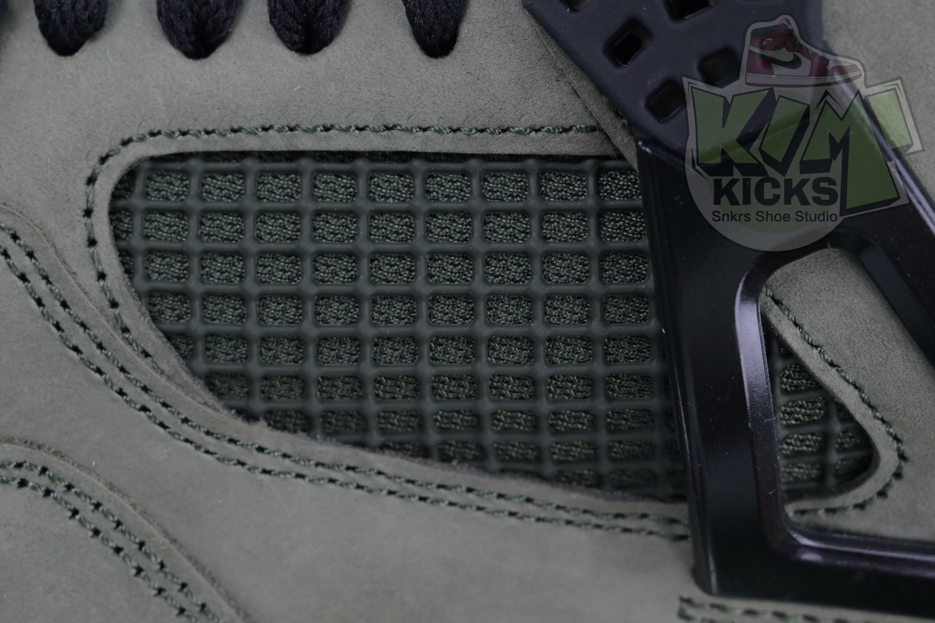 UNDEFEATED x Jordan Air Jordan 4  B1519-200