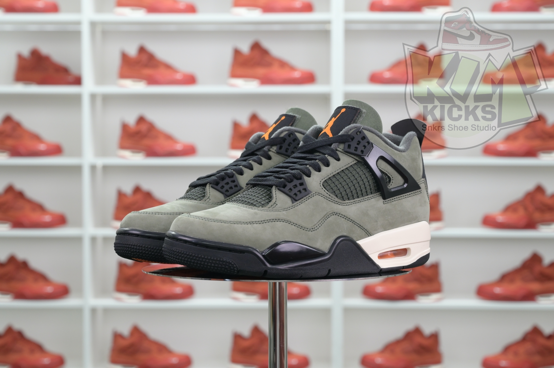 UNDEFEATED x Jordan Air Jordan 4  B1519-200