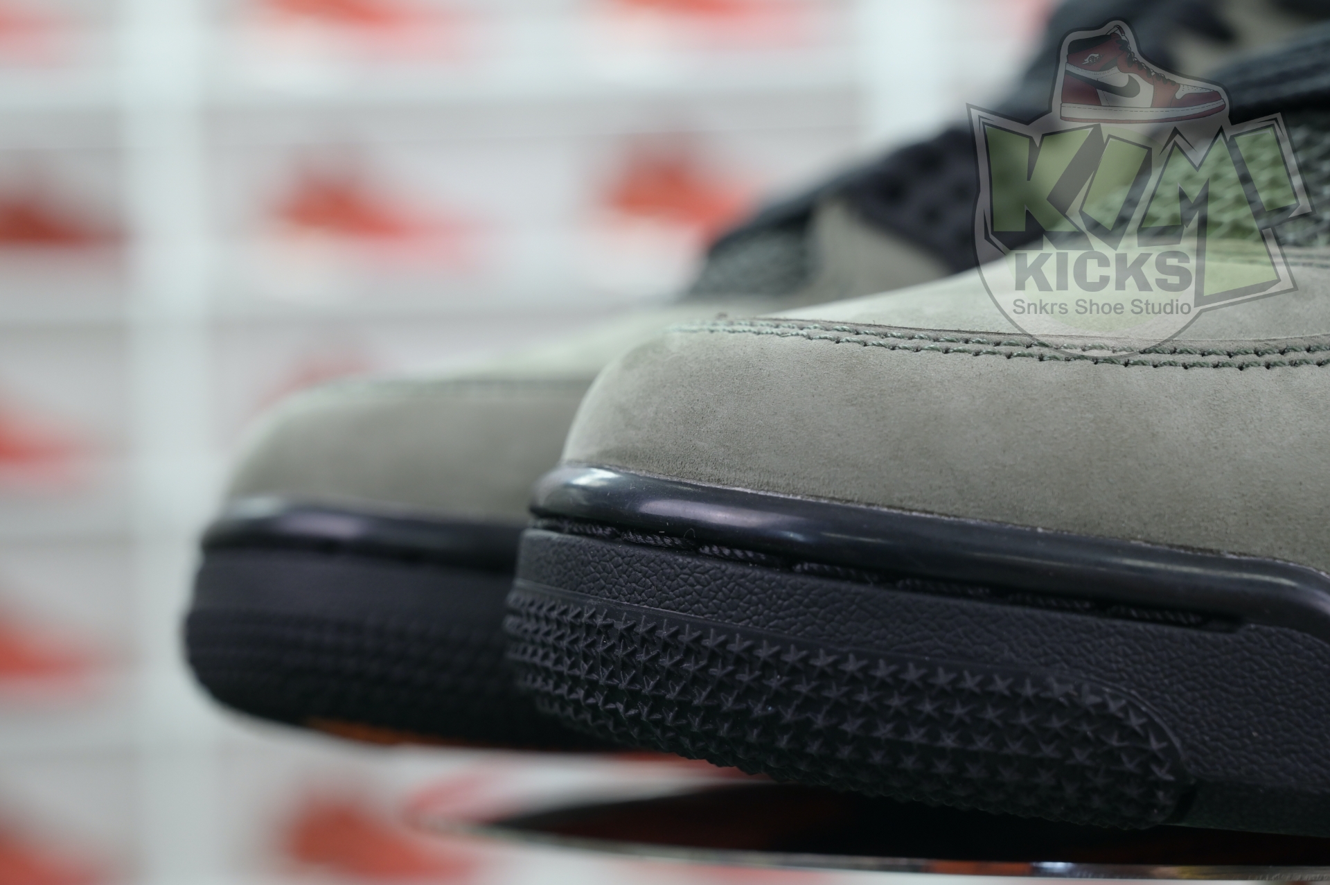 UNDEFEATED x Jordan Air Jordan 4  B1519-200