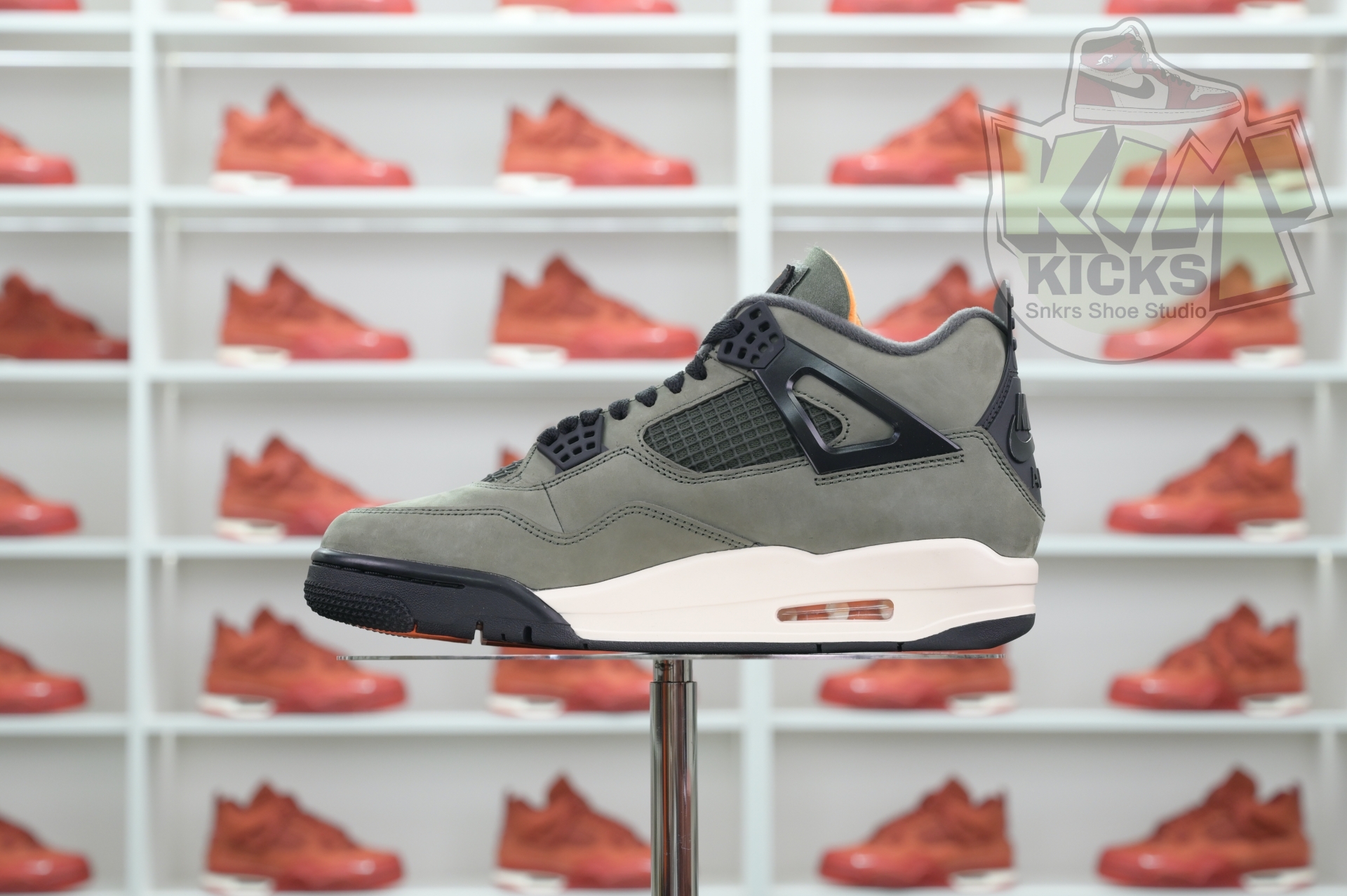 UNDEFEATED x Jordan Air Jordan 4  B1519-200