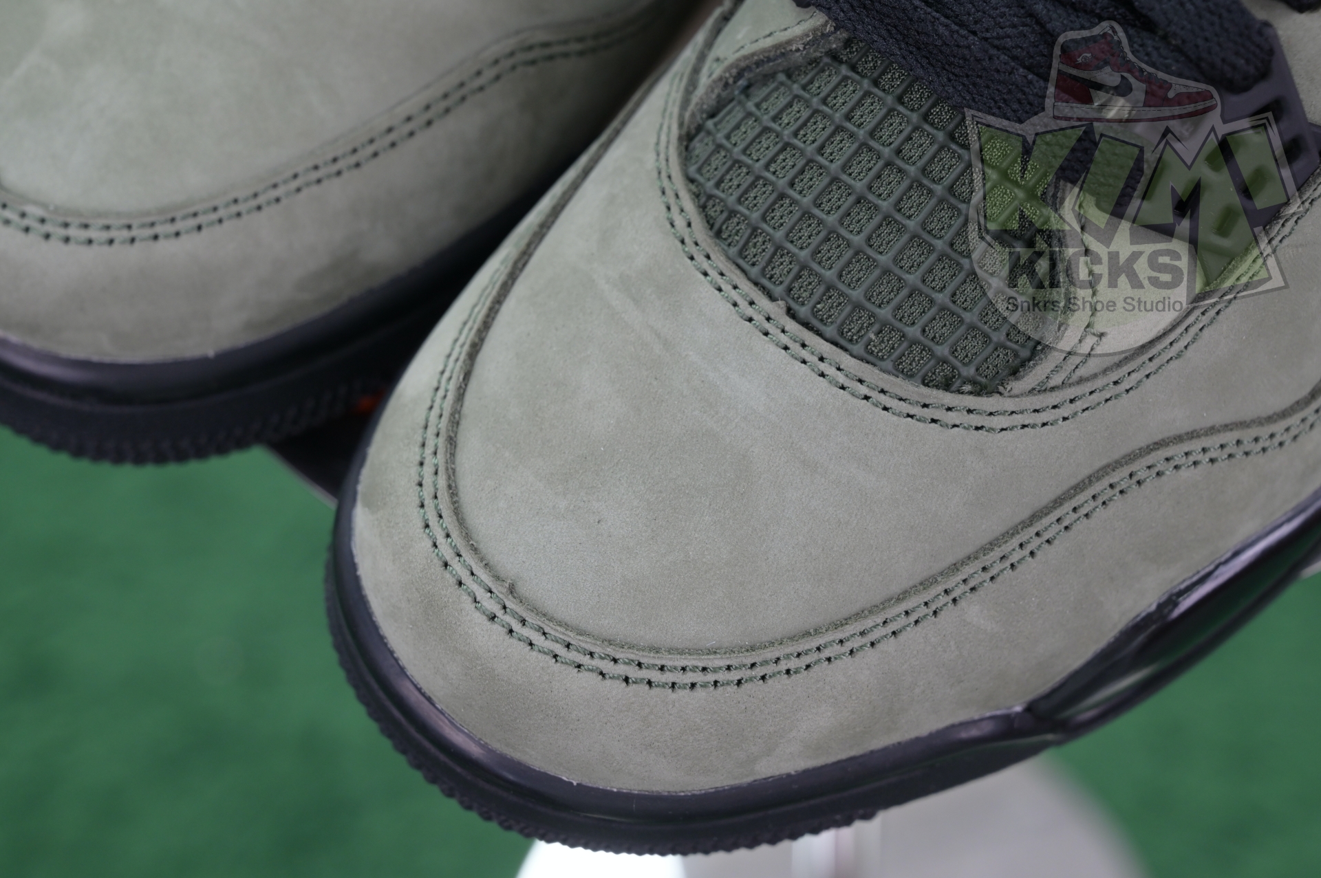 UNDEFEATED x Jordan Air Jordan 4  B1519-200