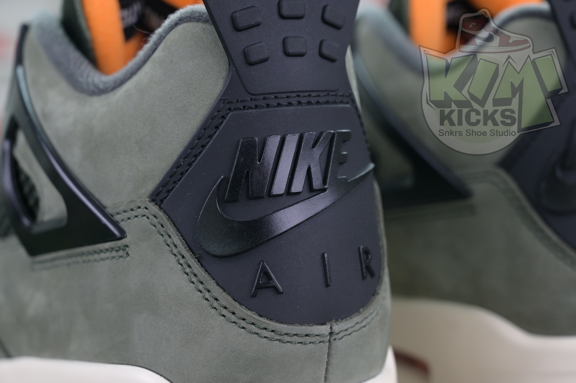 UNDEFEATED x Jordan Air Jordan 4  B1519-200