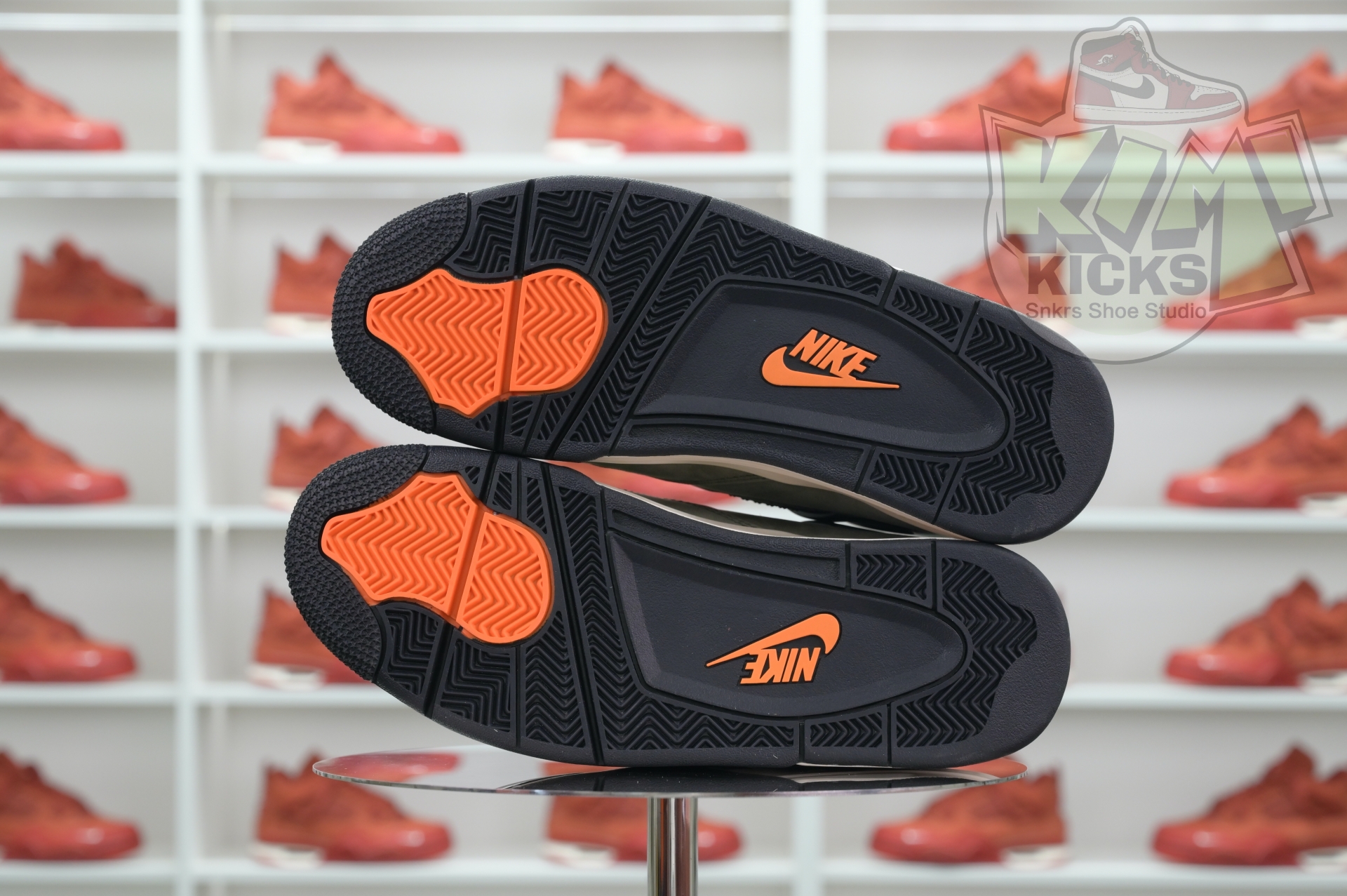 UNDEFEATED x Jordan Air Jordan 4  B1519-200