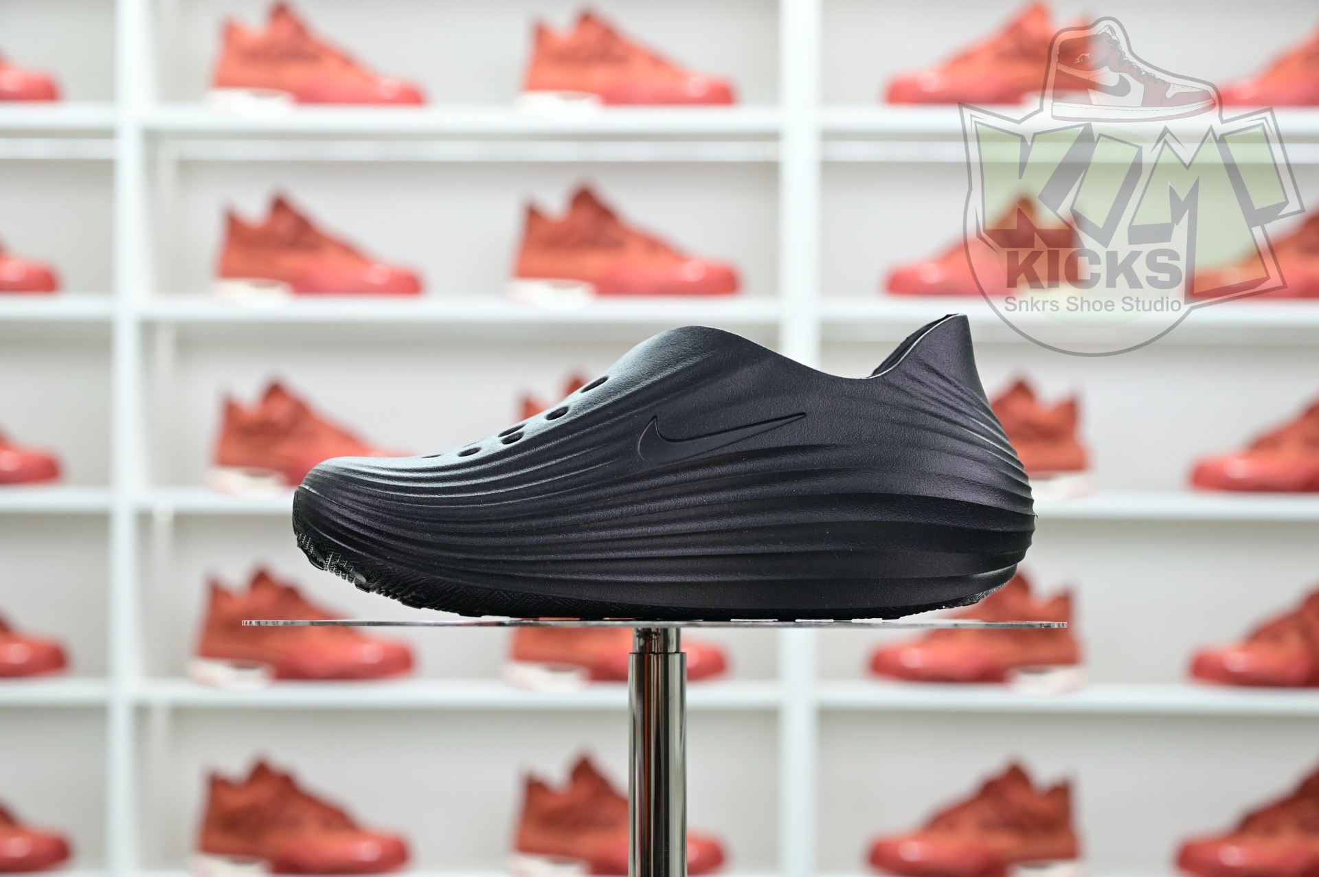 Nike ReactX Rejuven8 HV5060-001