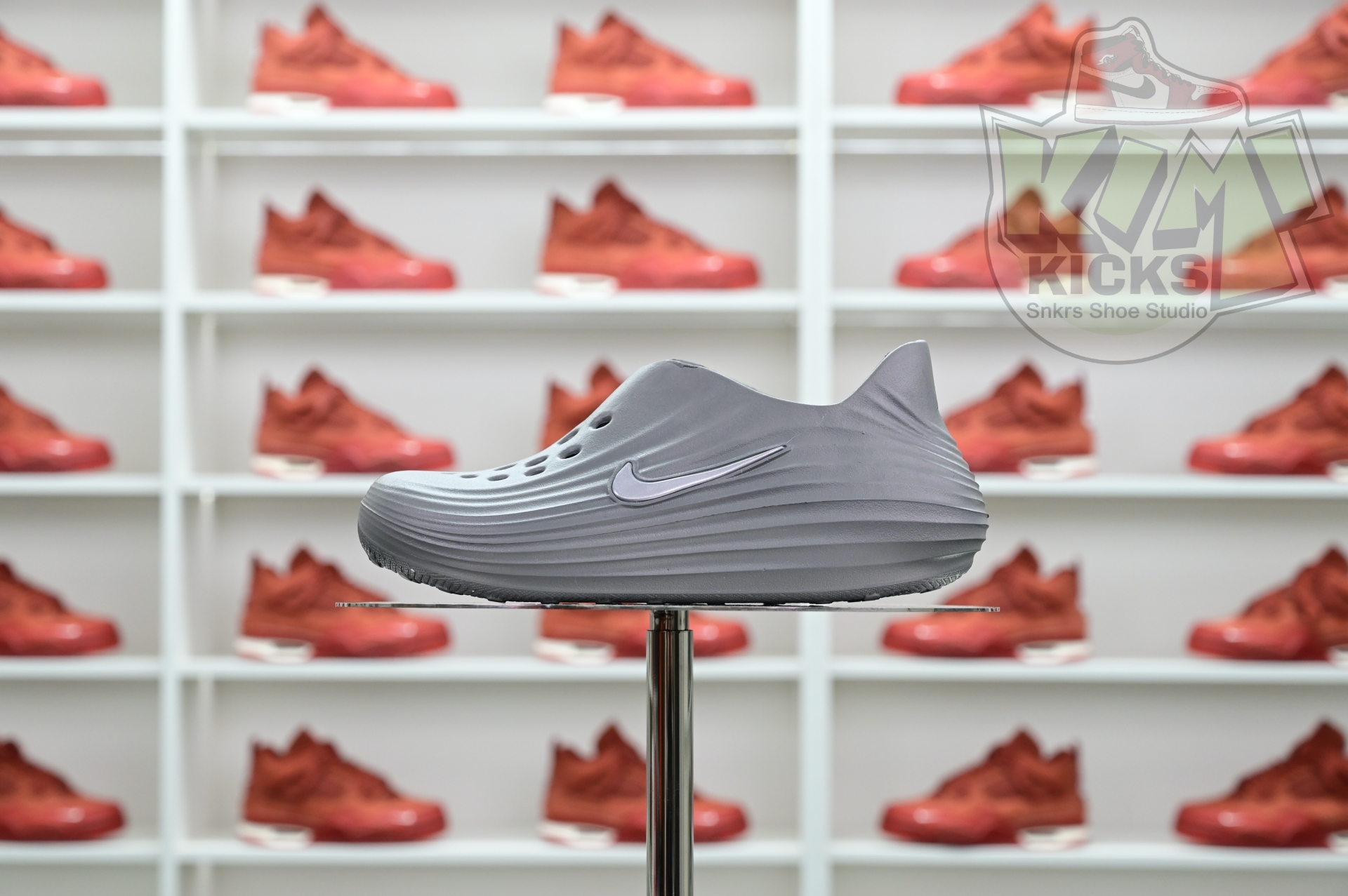 Nike ReactX Rejuven8  HV5060-002