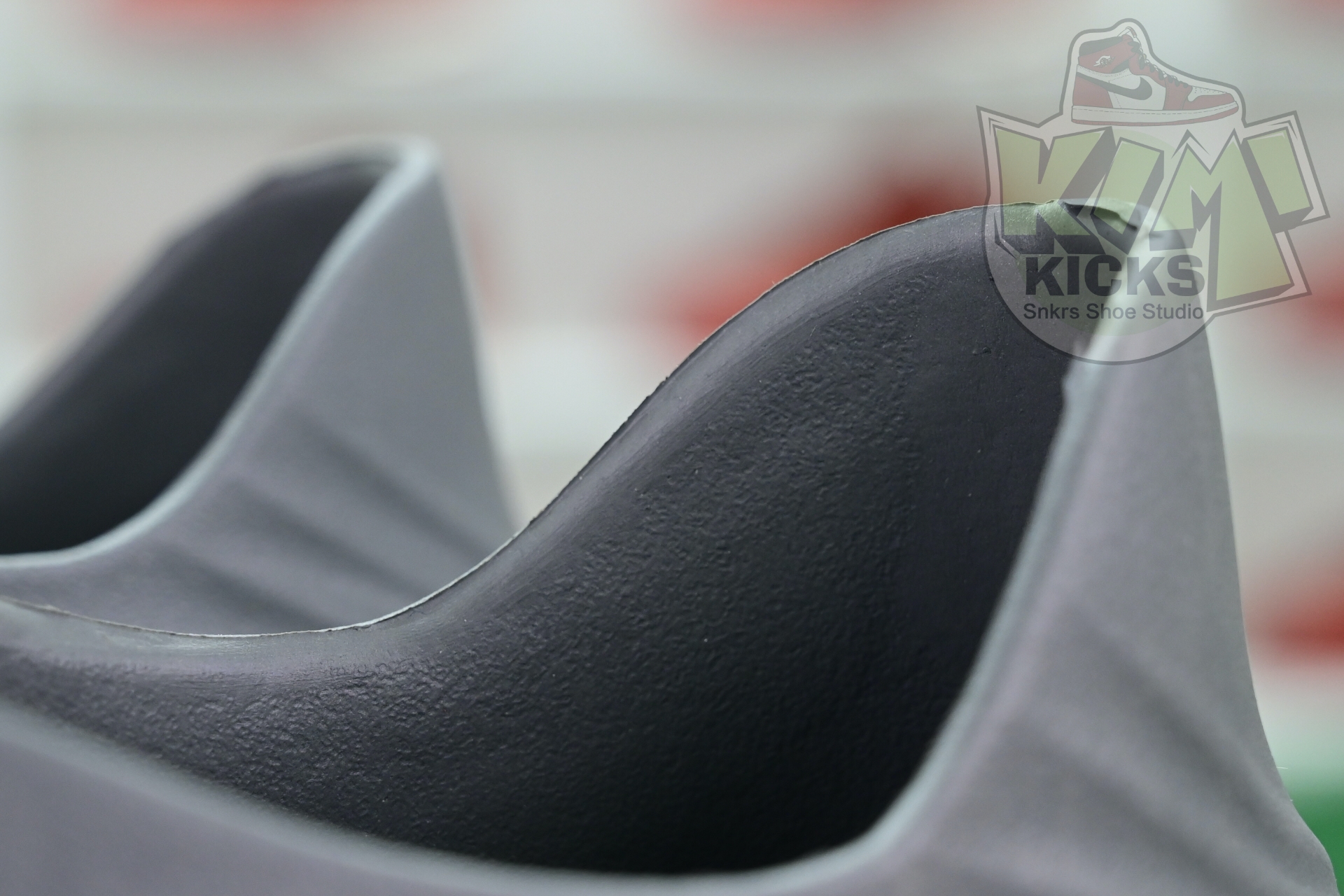 Nike ReactX Rejuven8  HV5060-002