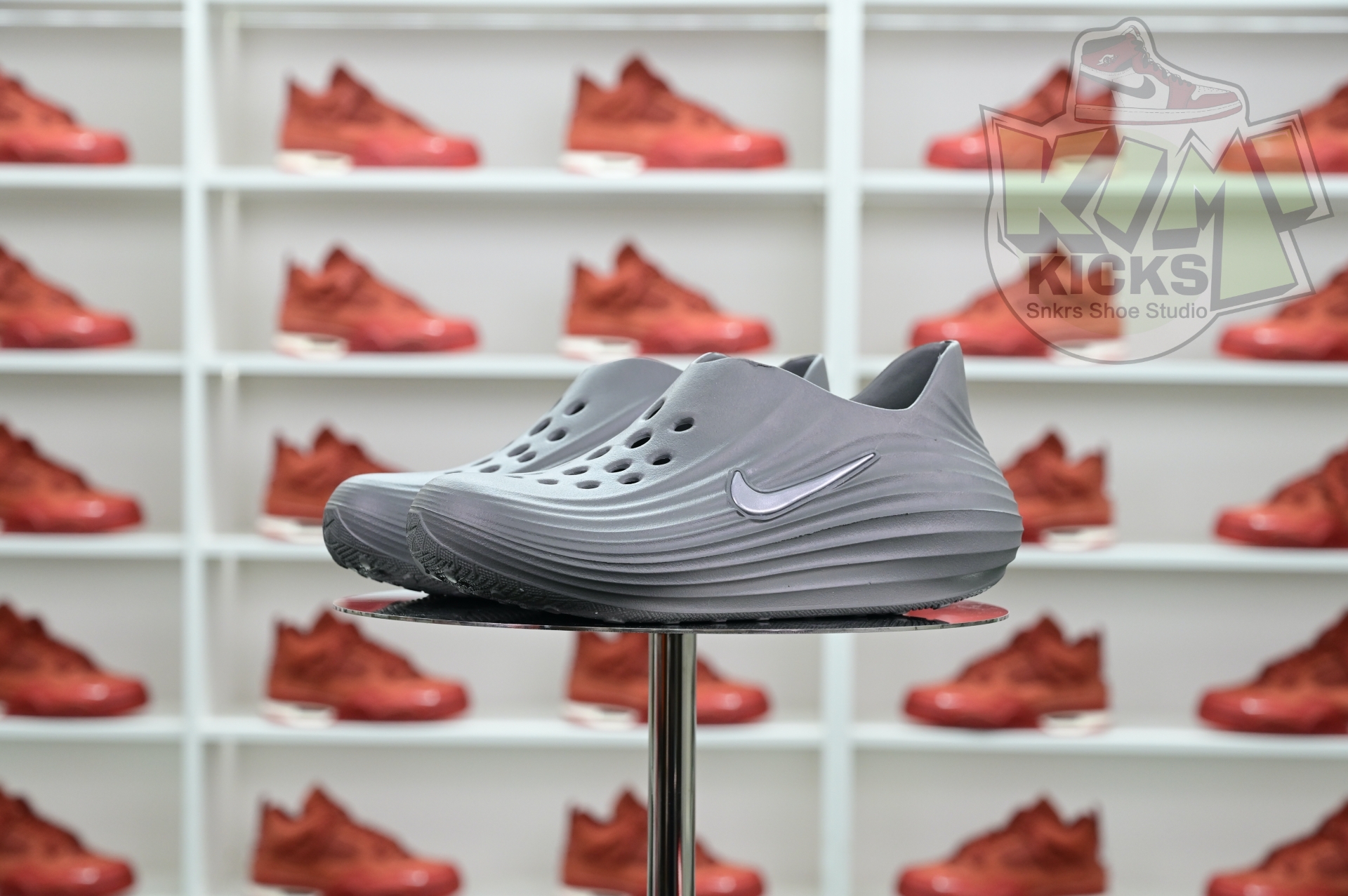 Nike ReactX Rejuven8  HV5060-002