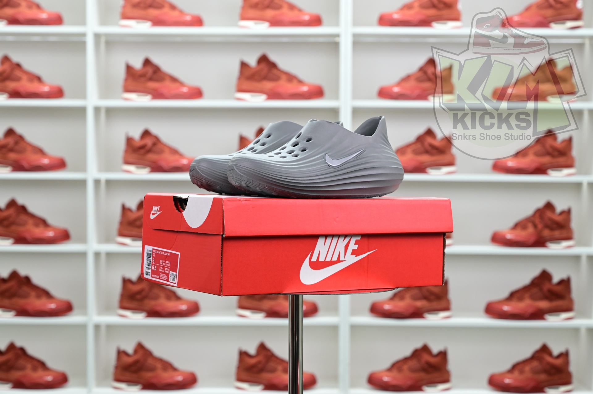 Nike ReactX Rejuven8 HV5060-002
