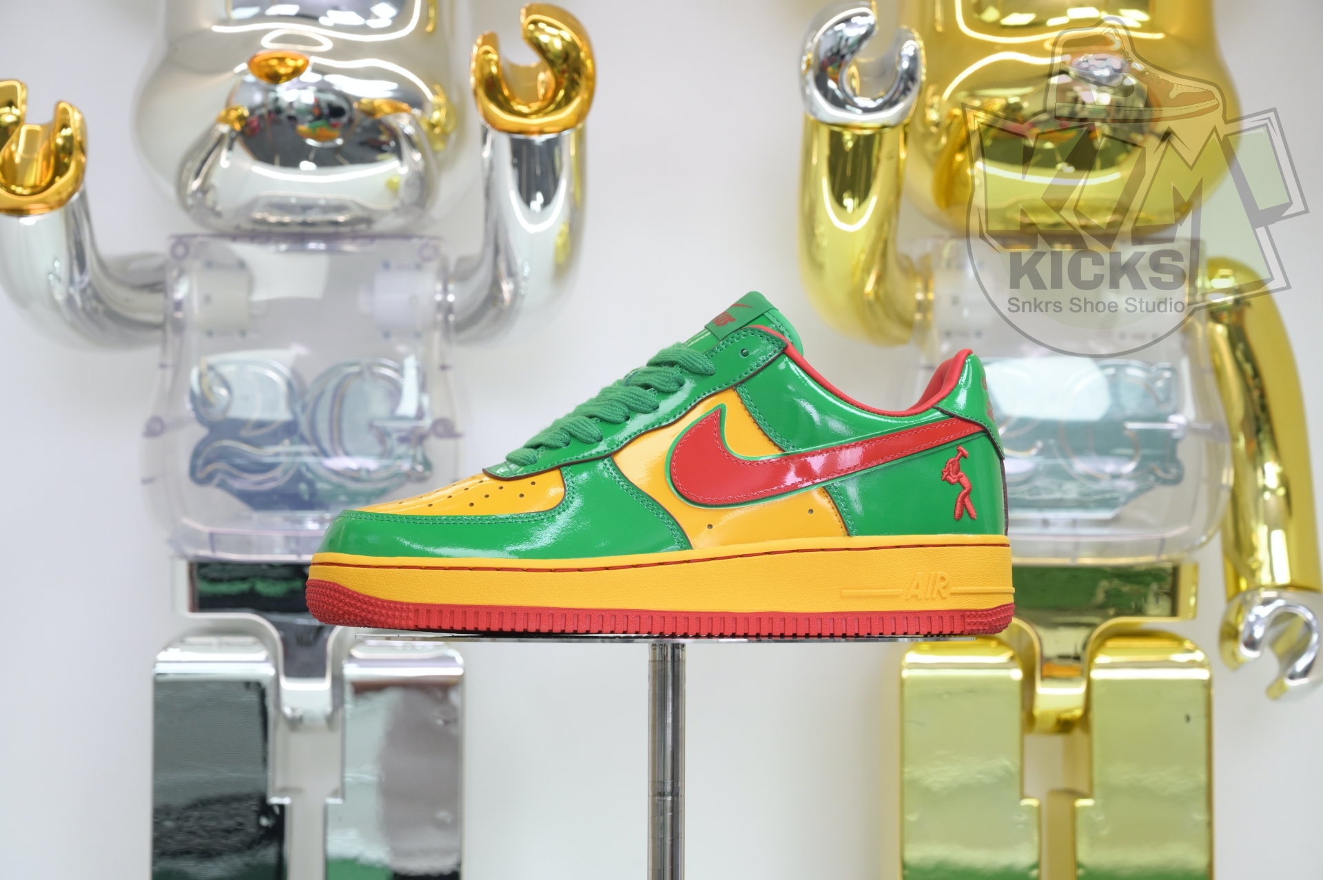 Nike Air Force 1 IH4383-300