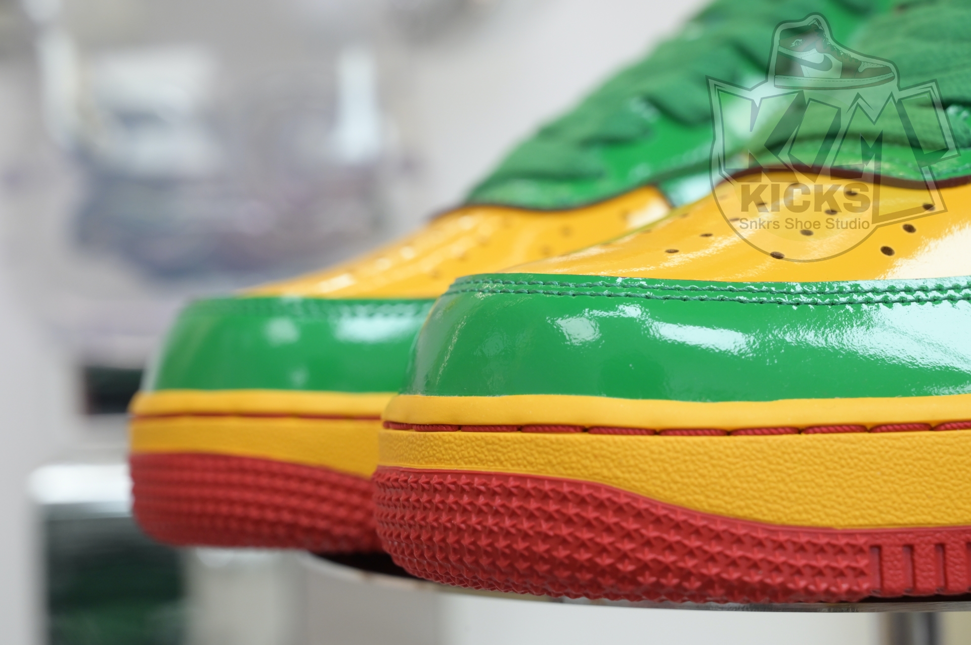 Nike Air Force 1 IH4383-300