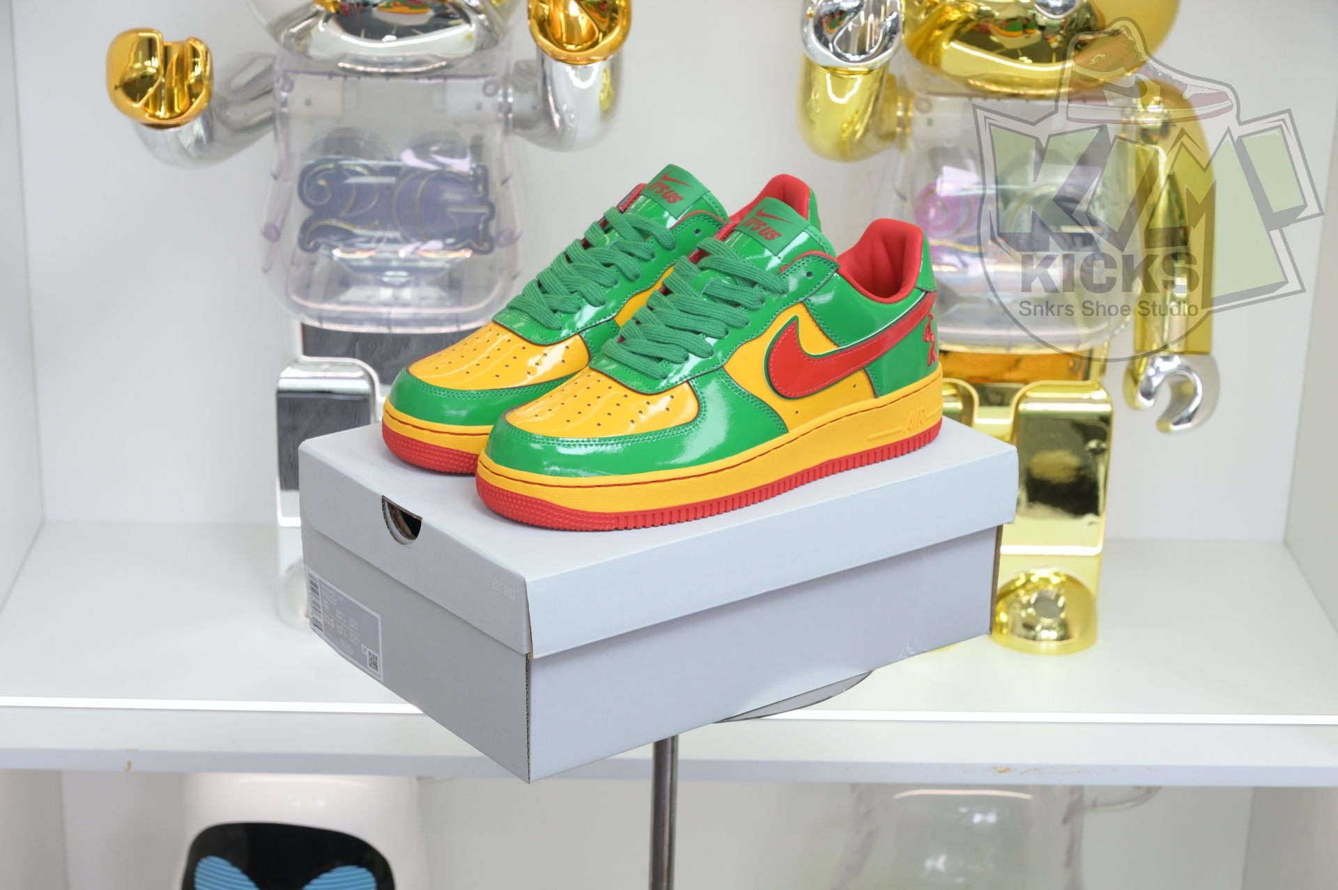 Nike Air Force 1 IH4383-300