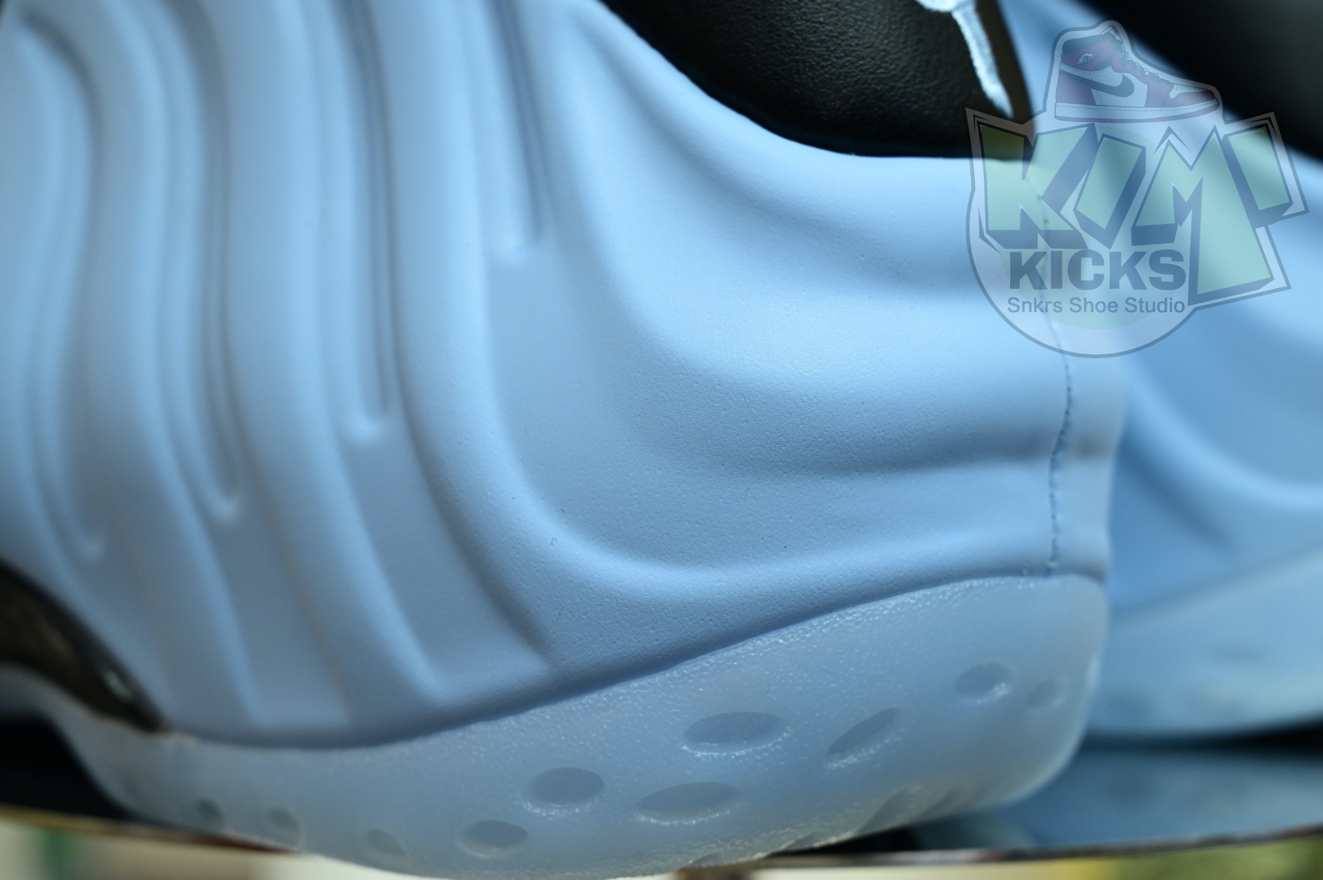 Nike Air Foamposite One 'Psychic Blue and Black'  HJ6014-400