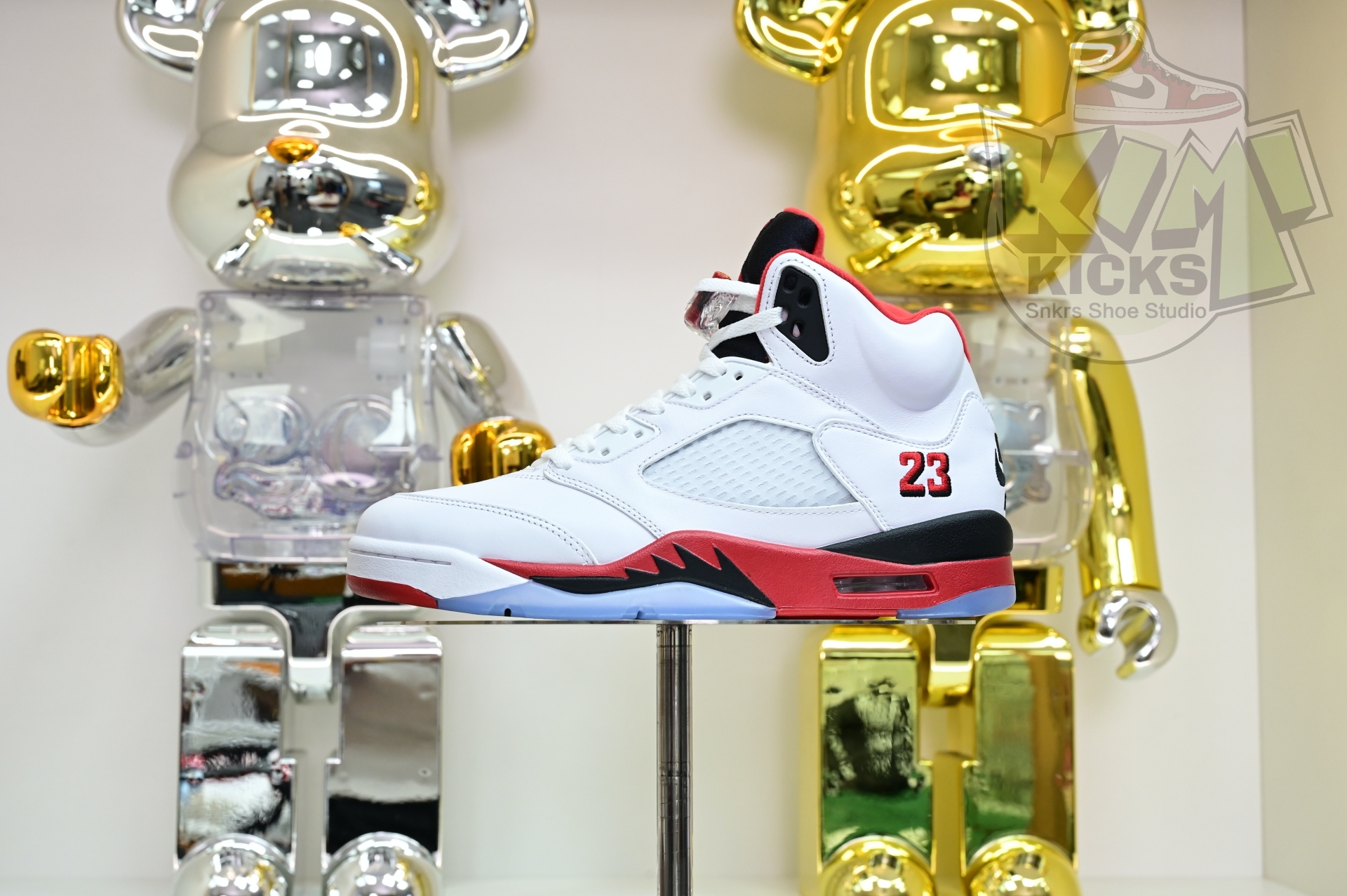 Air Jordan 5 Fire Red“Black Tongue”  HQ7978-101