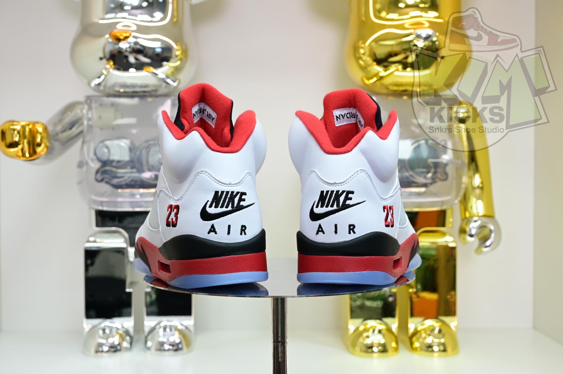 Air Jordan 5 Fire Red“Black Tongue”  HQ7978-101