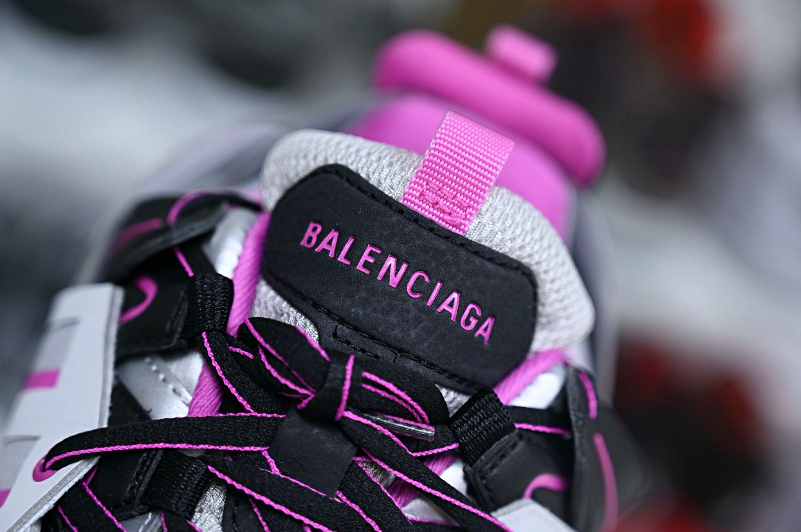 Balenciaga  Track（LED）