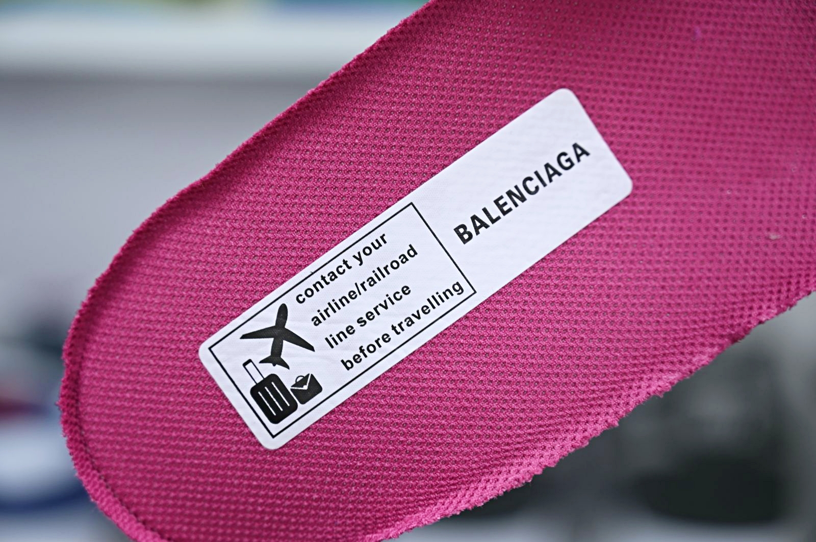 Balenciaga  Track（LED）