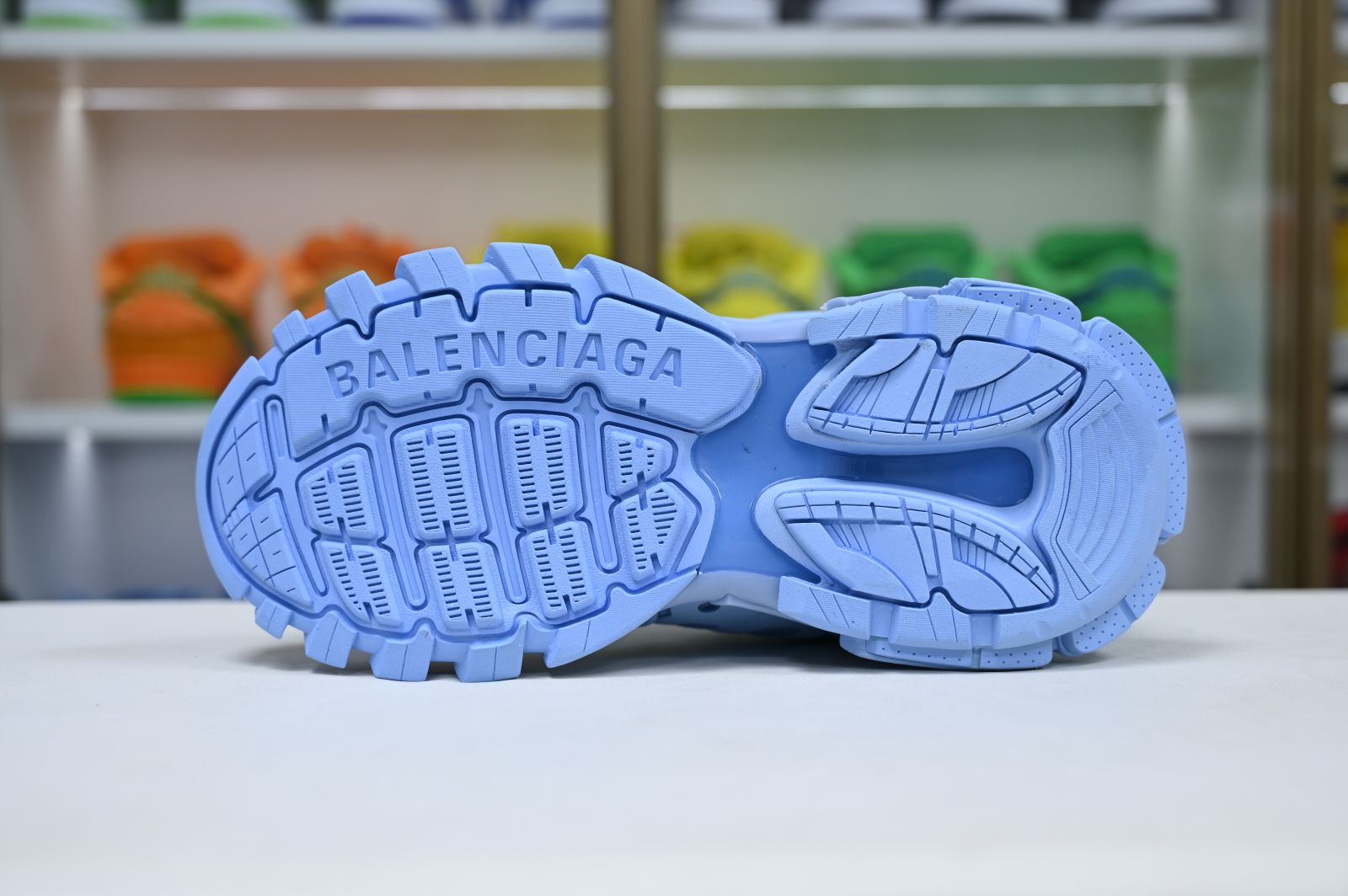 Balenciaga  Track（LED）