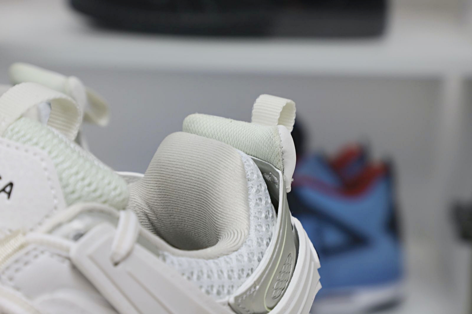 Balenciaga  Track（LED）