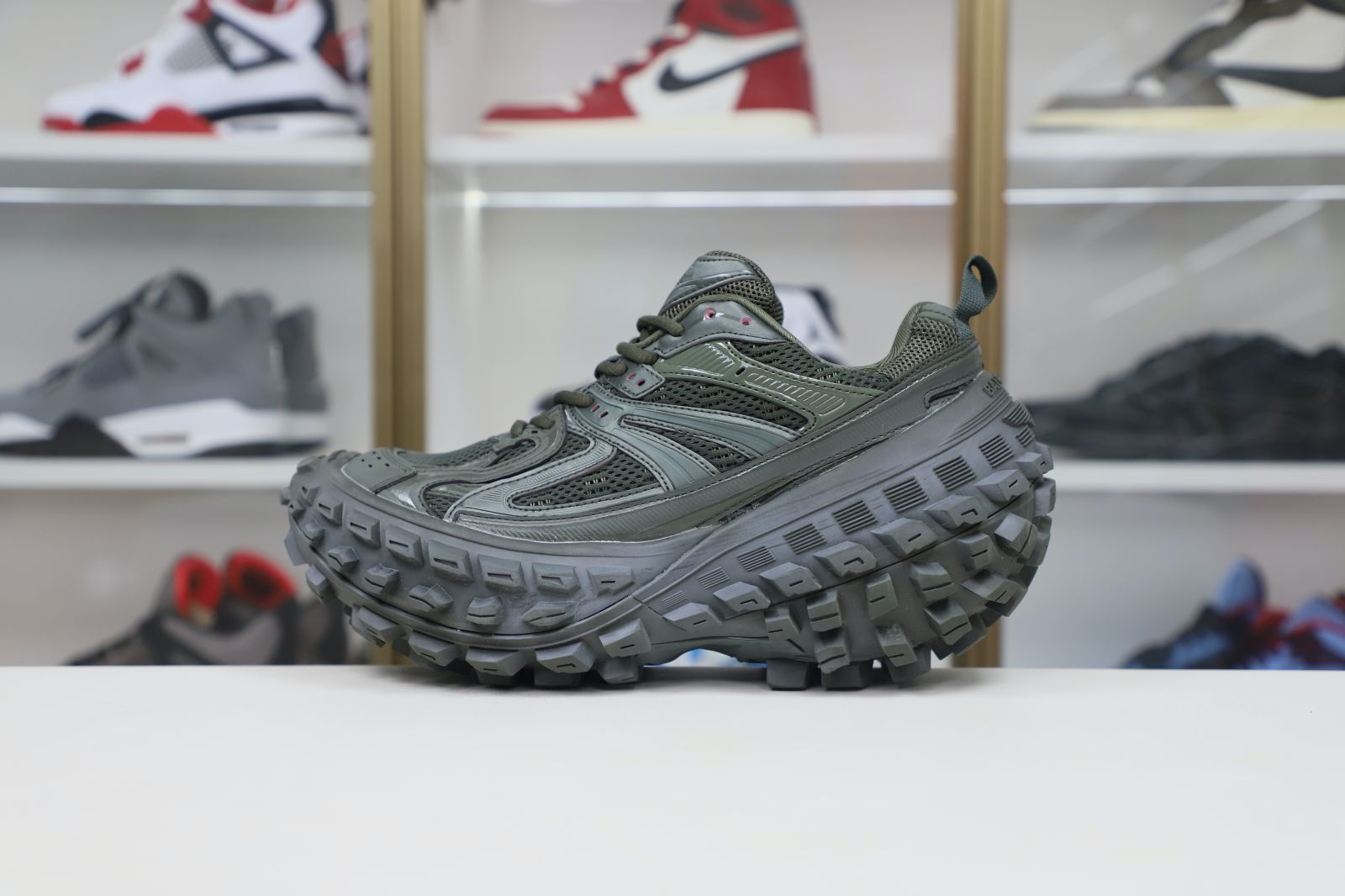 Balenciaga  Defender