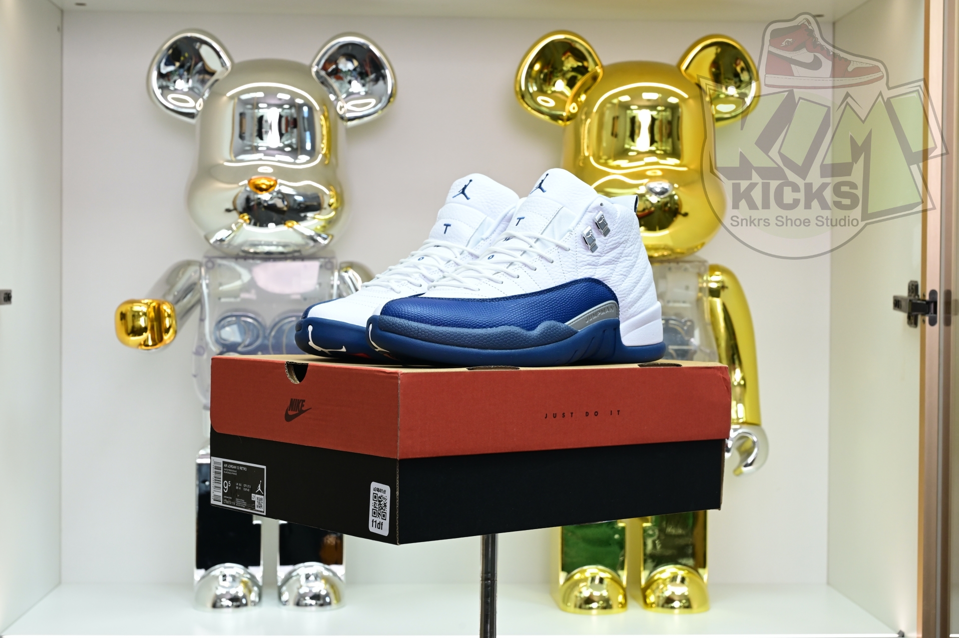 Air Jordan 12 Retro