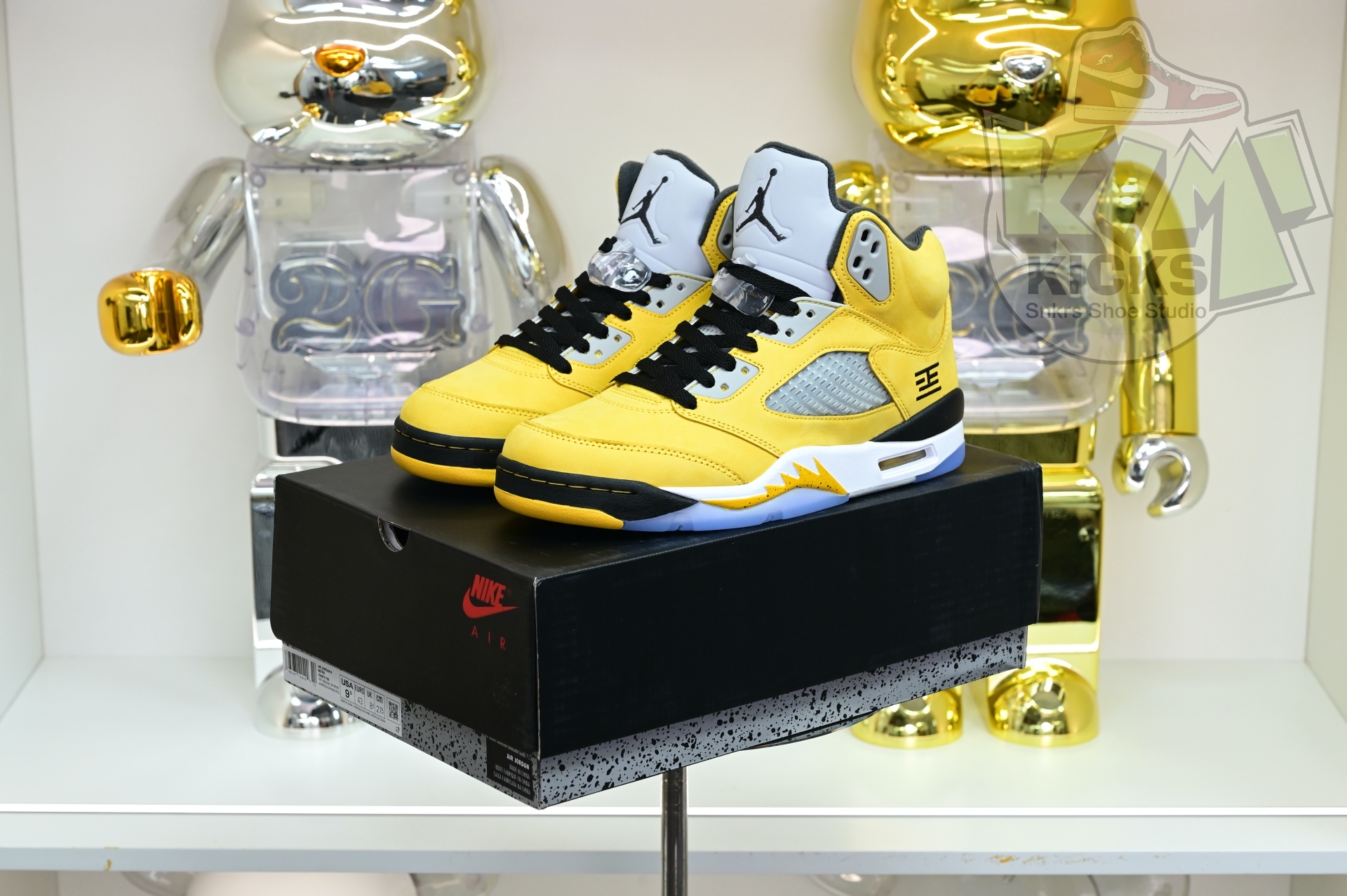Air Jordan 5 Retro