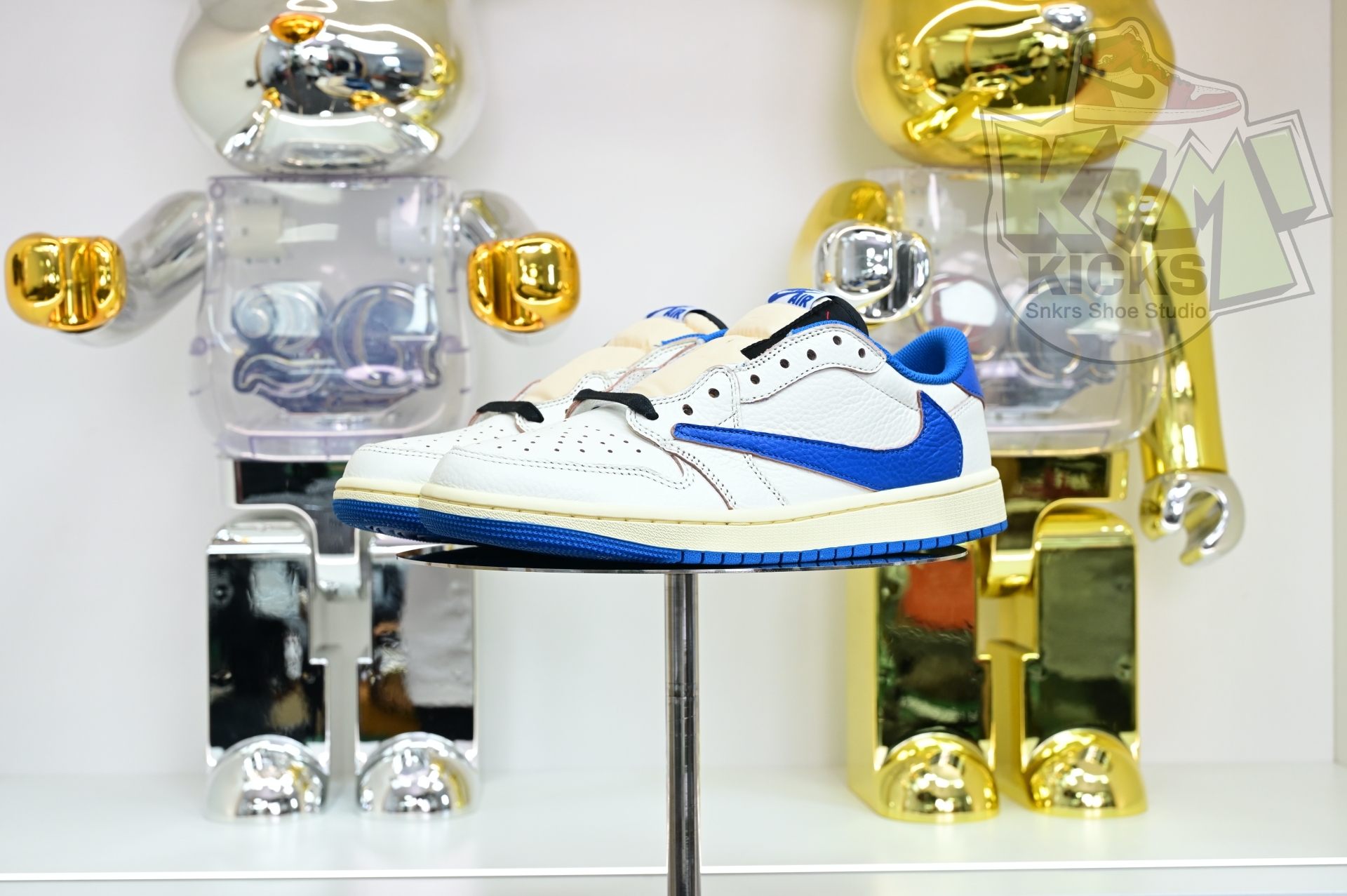 Travis Scott x Jordan Air Jordan 1 Low OG