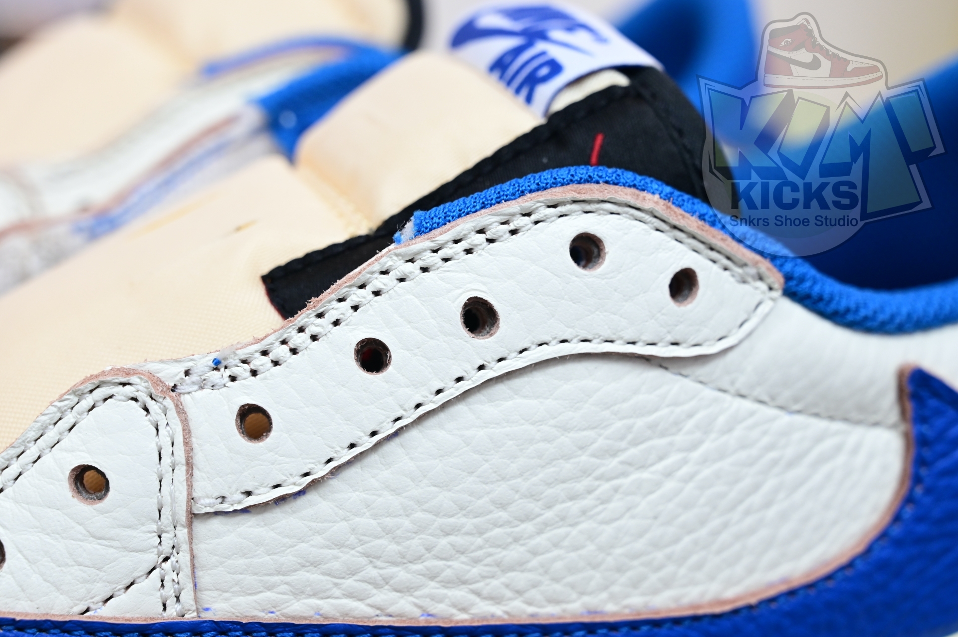 Travis Scott x Jordan Air Jordan 1 Low OG