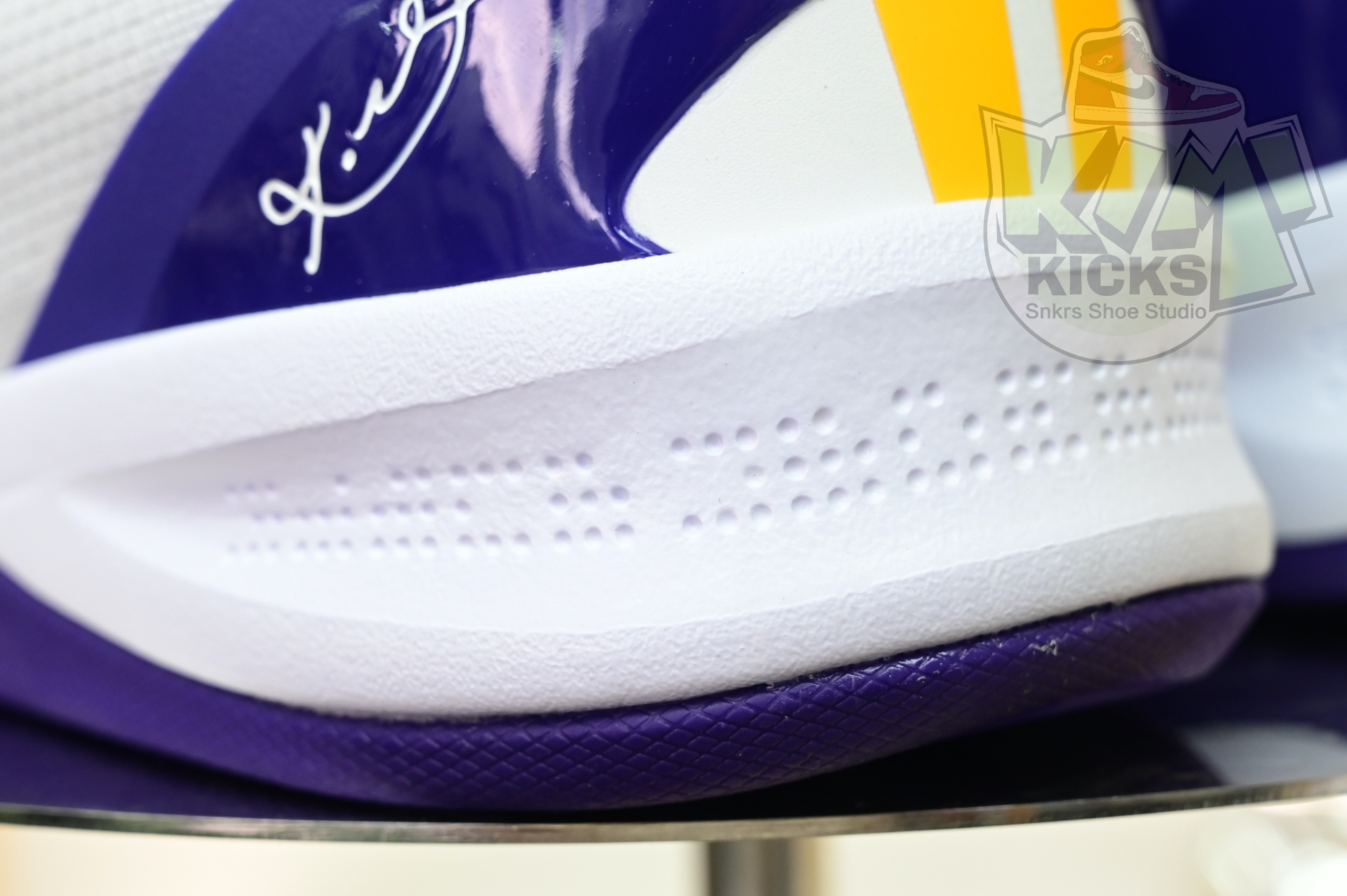 Nike Zoom Kobe 8 PROTROBTANC COURT PURPLE    HF7485 001